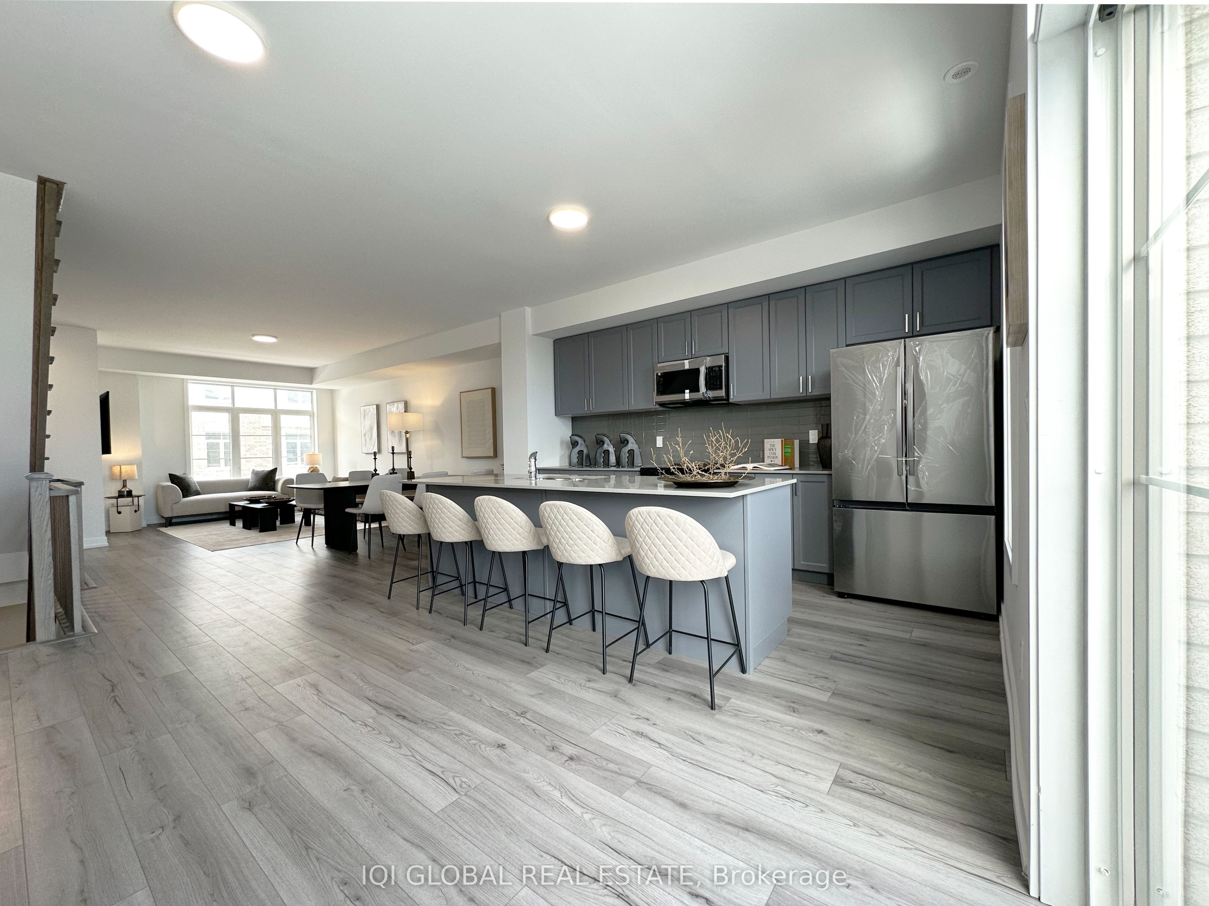 1655 Palmers Sawmill Road 403