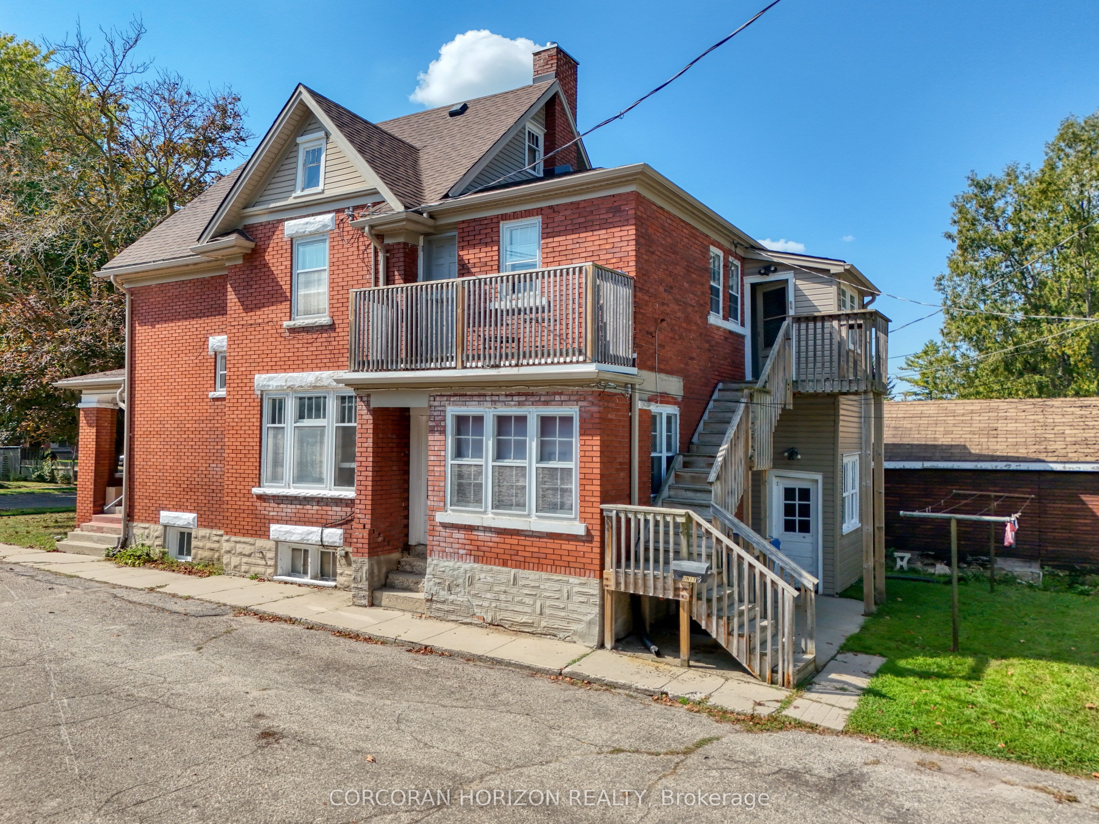 152 Homewood Avenue