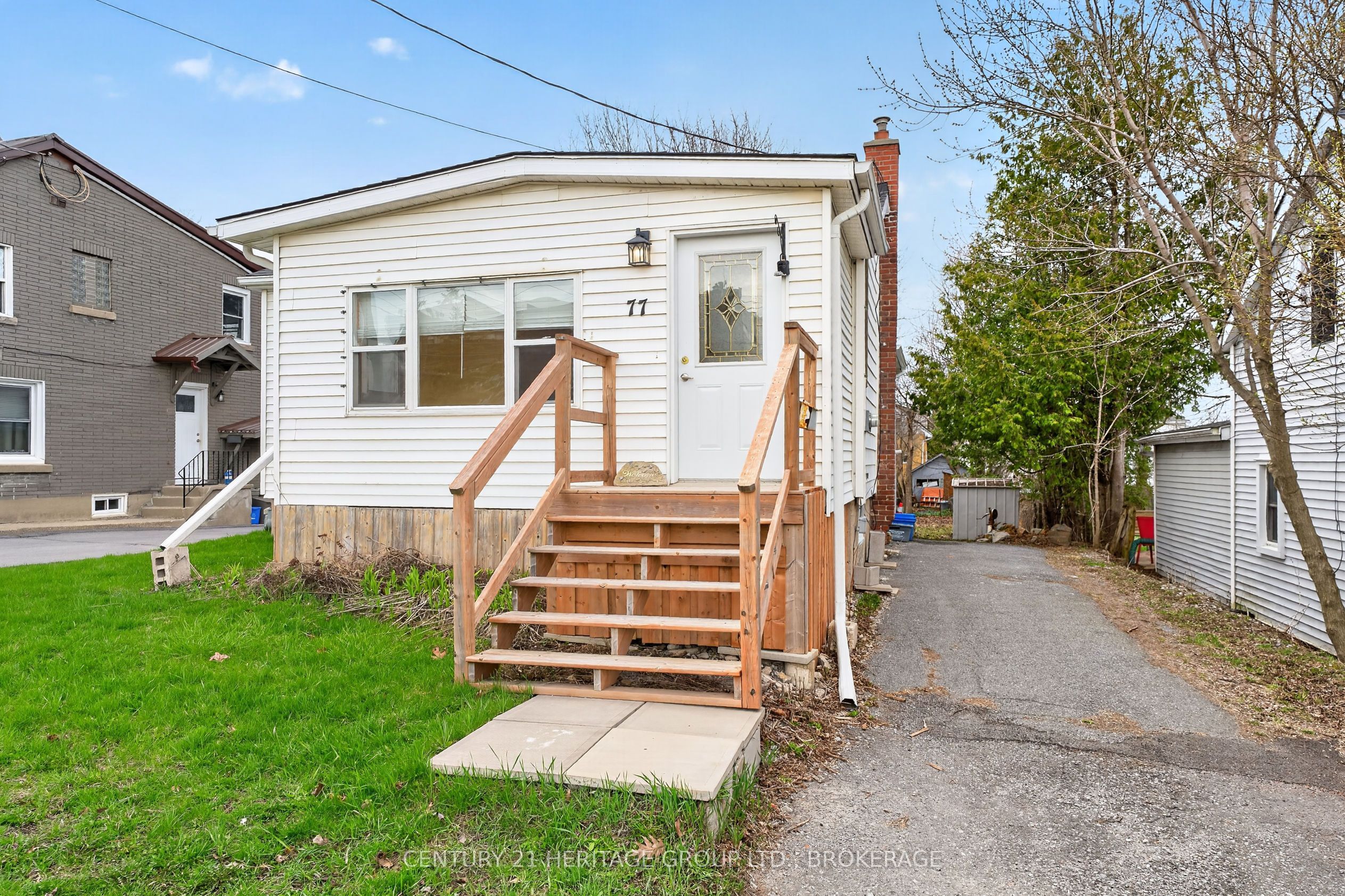 77 Portsmouth Avenue