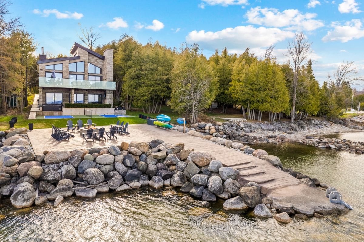 138 Georgian Beach Lane