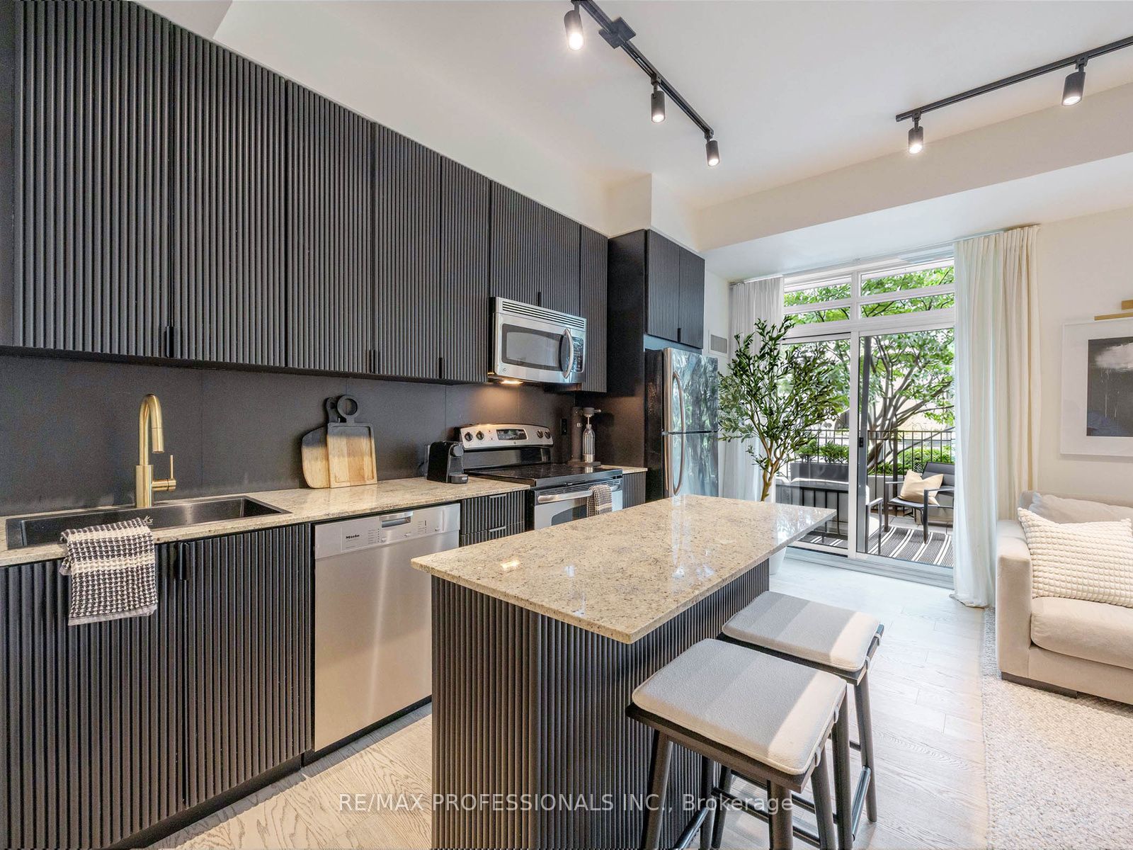 155 Legion Road N 402