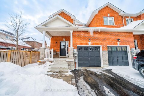 2 Bud Doucette Court Uxbridge ON L9P 0E4