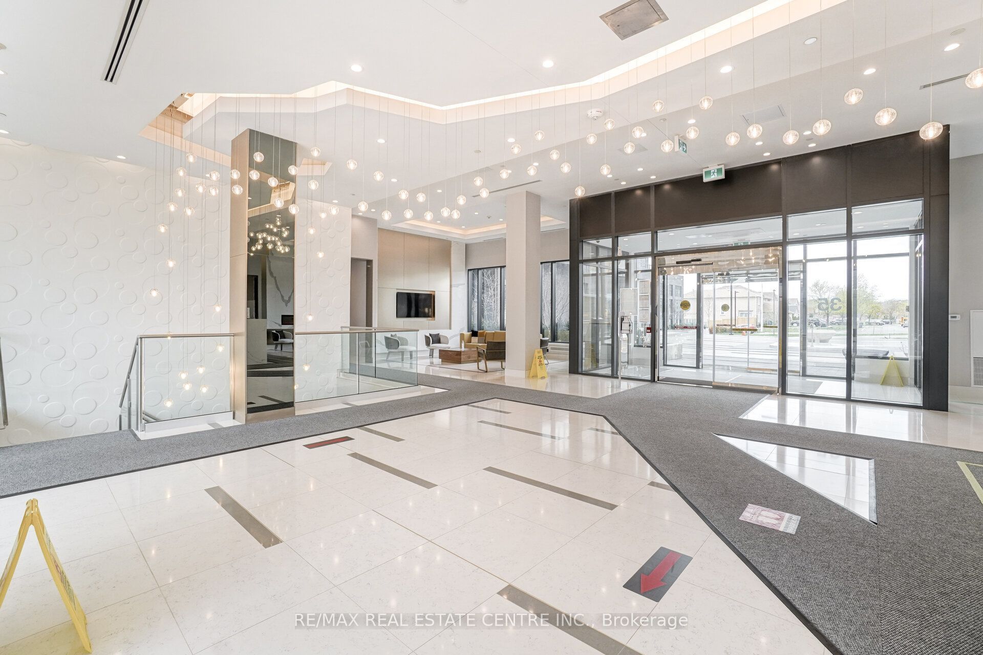 35 Watergarden Drive 2414