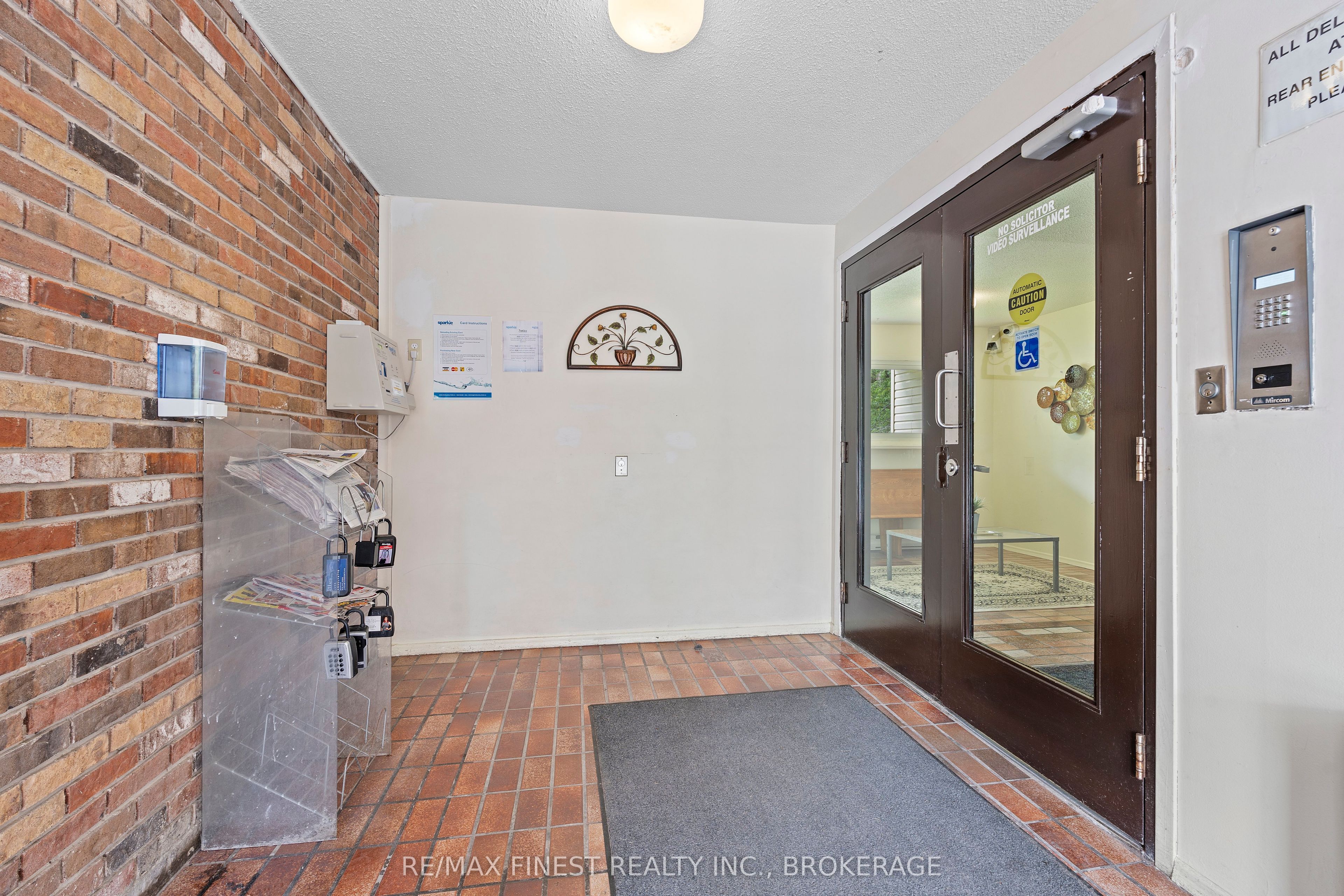 1010 Pembridge Crescent 303