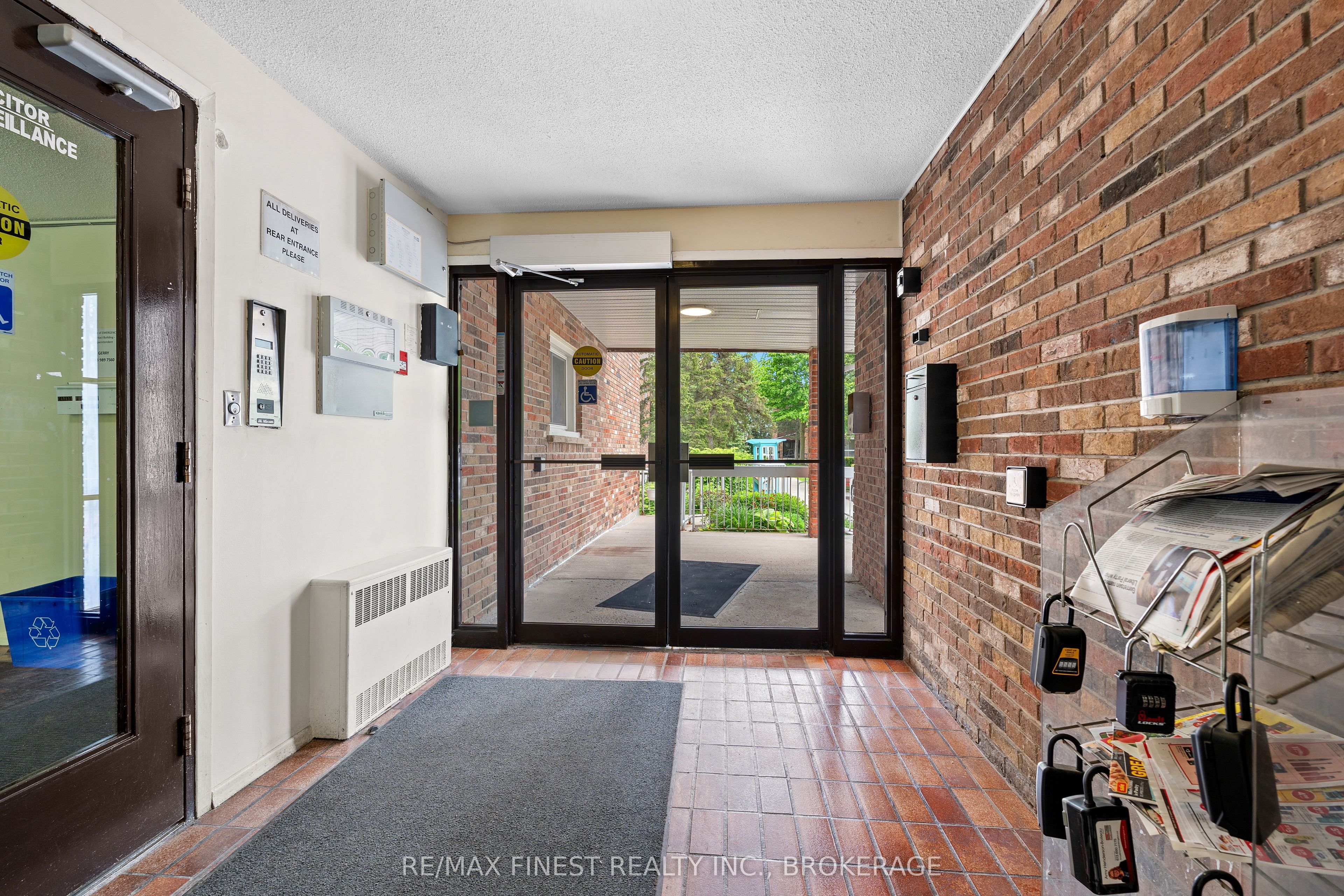 1010 Pembridge Crescent 303