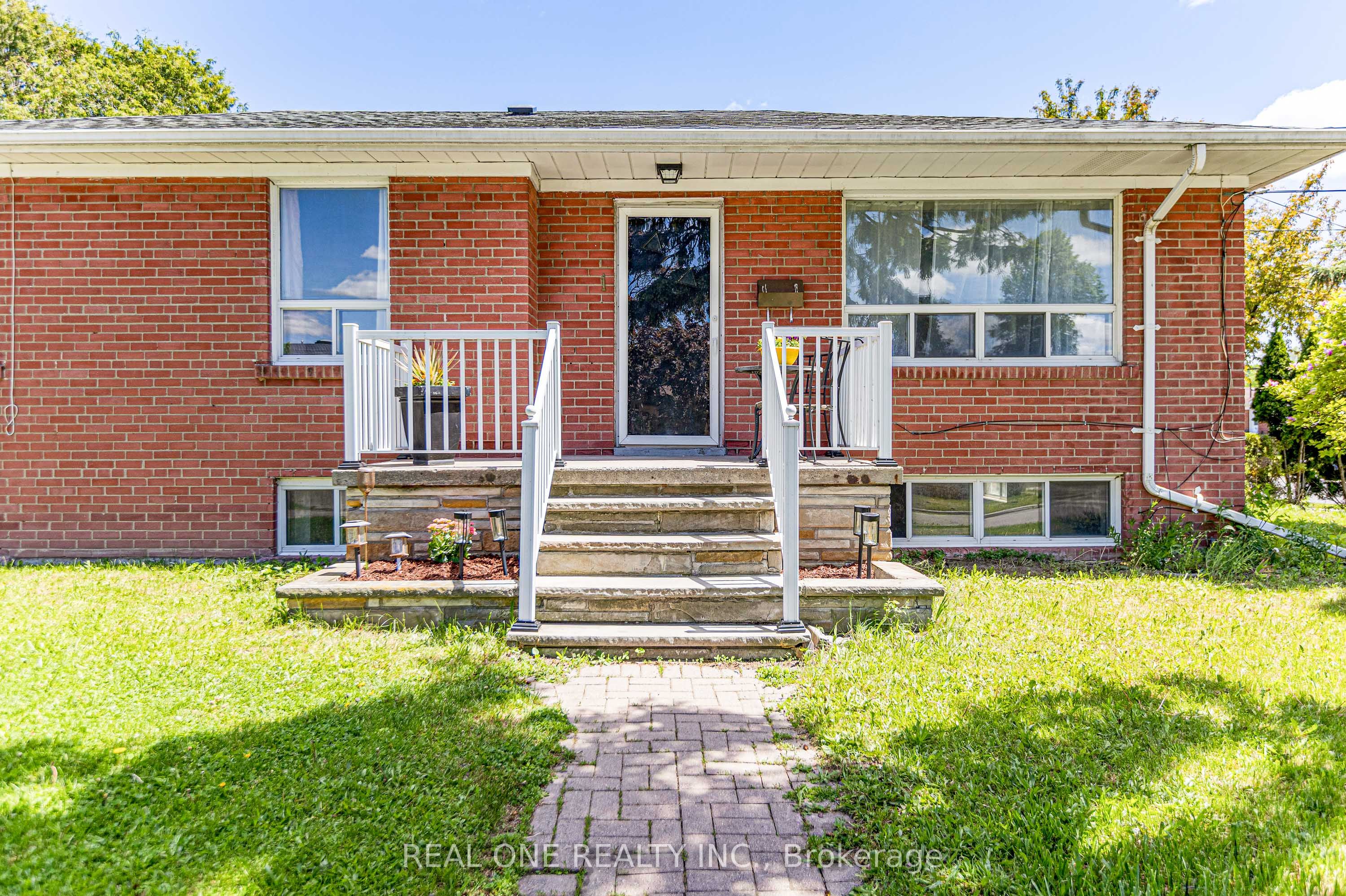 1 Gilroy Drive