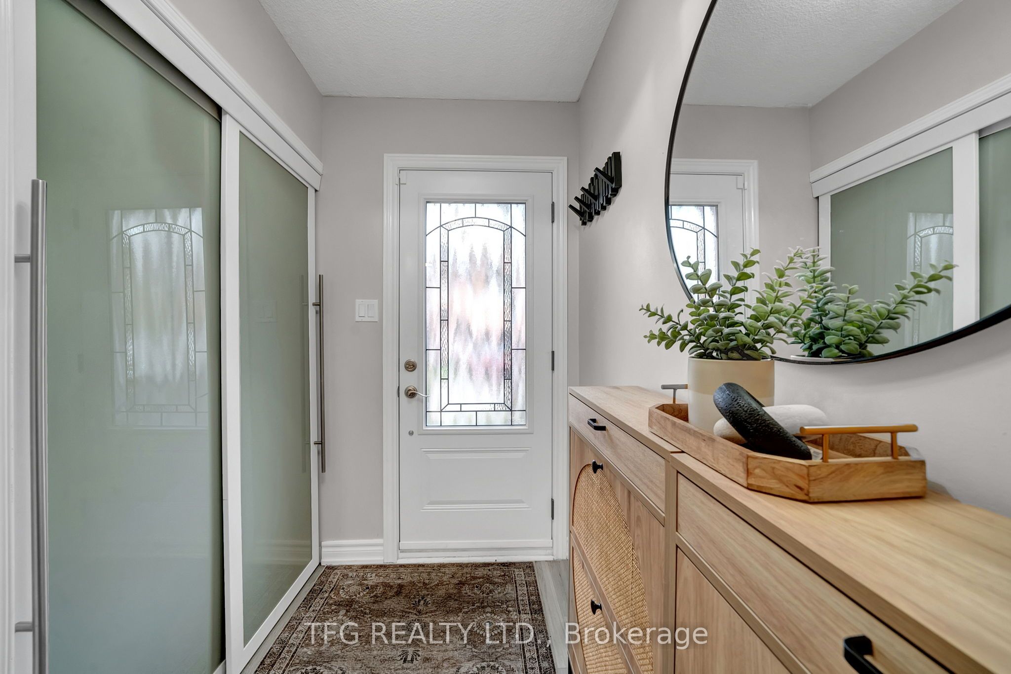 1995 Pine Grove Avenue 31