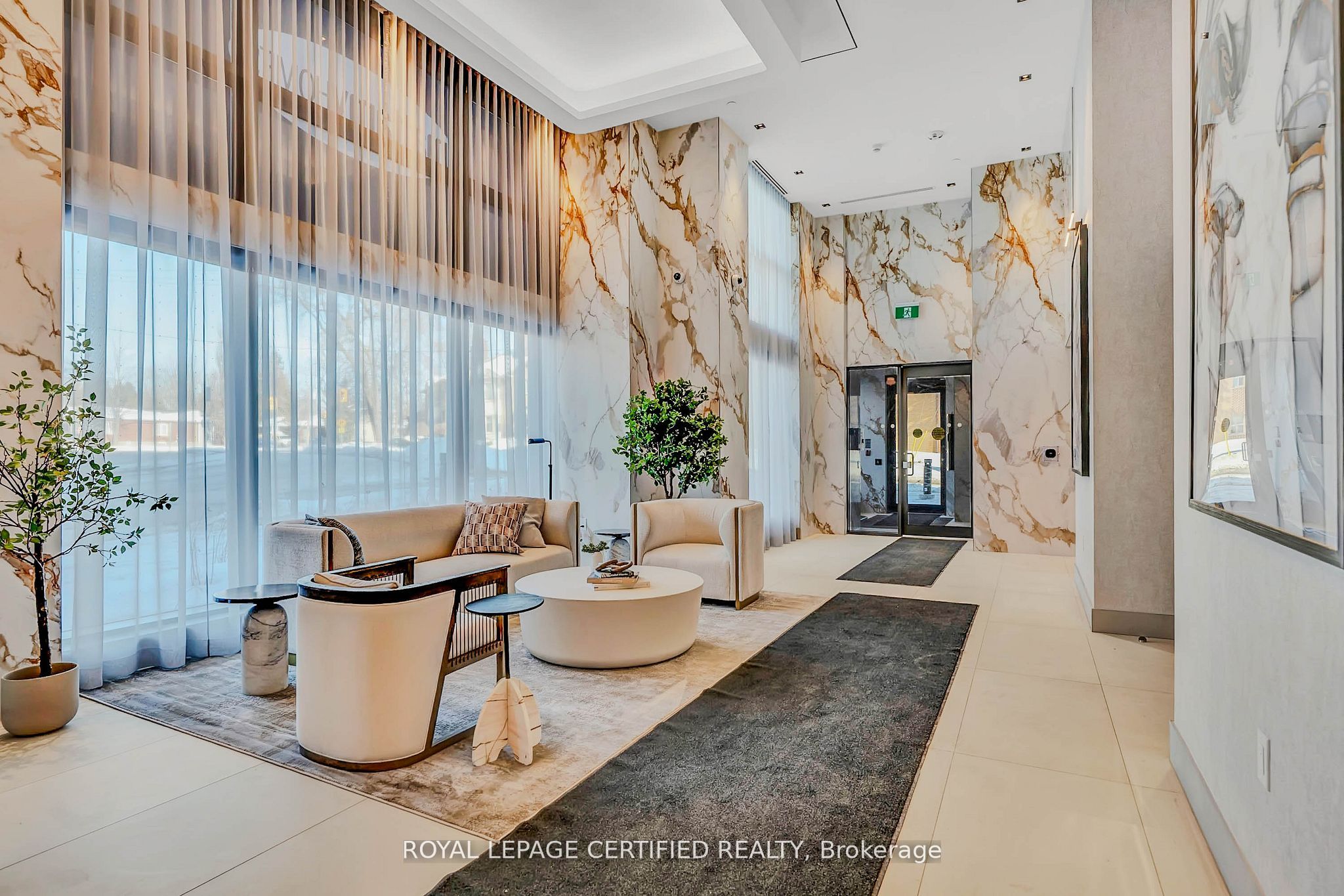 2088 James Street 503