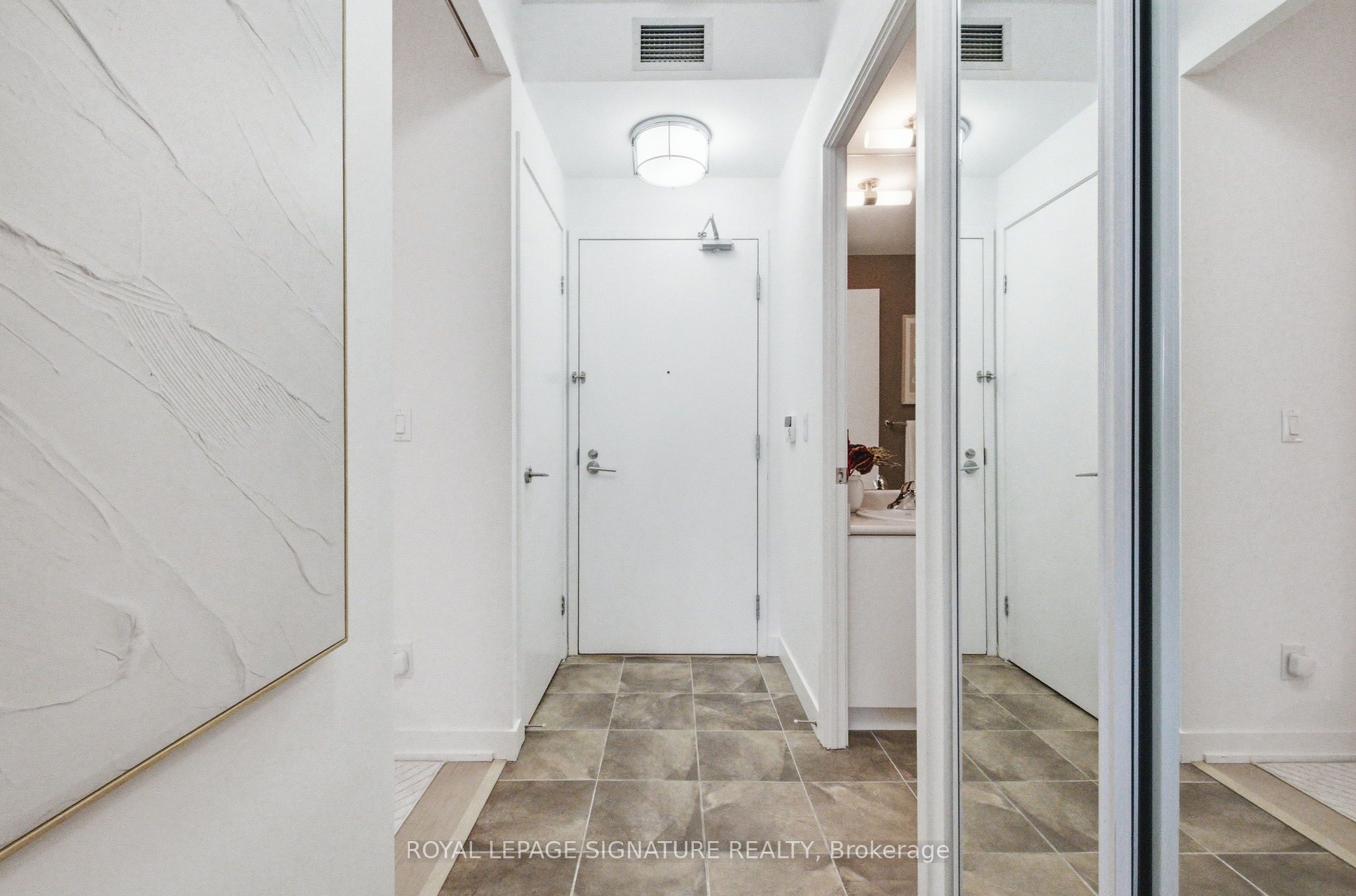 215 Fort York Boulevard 702