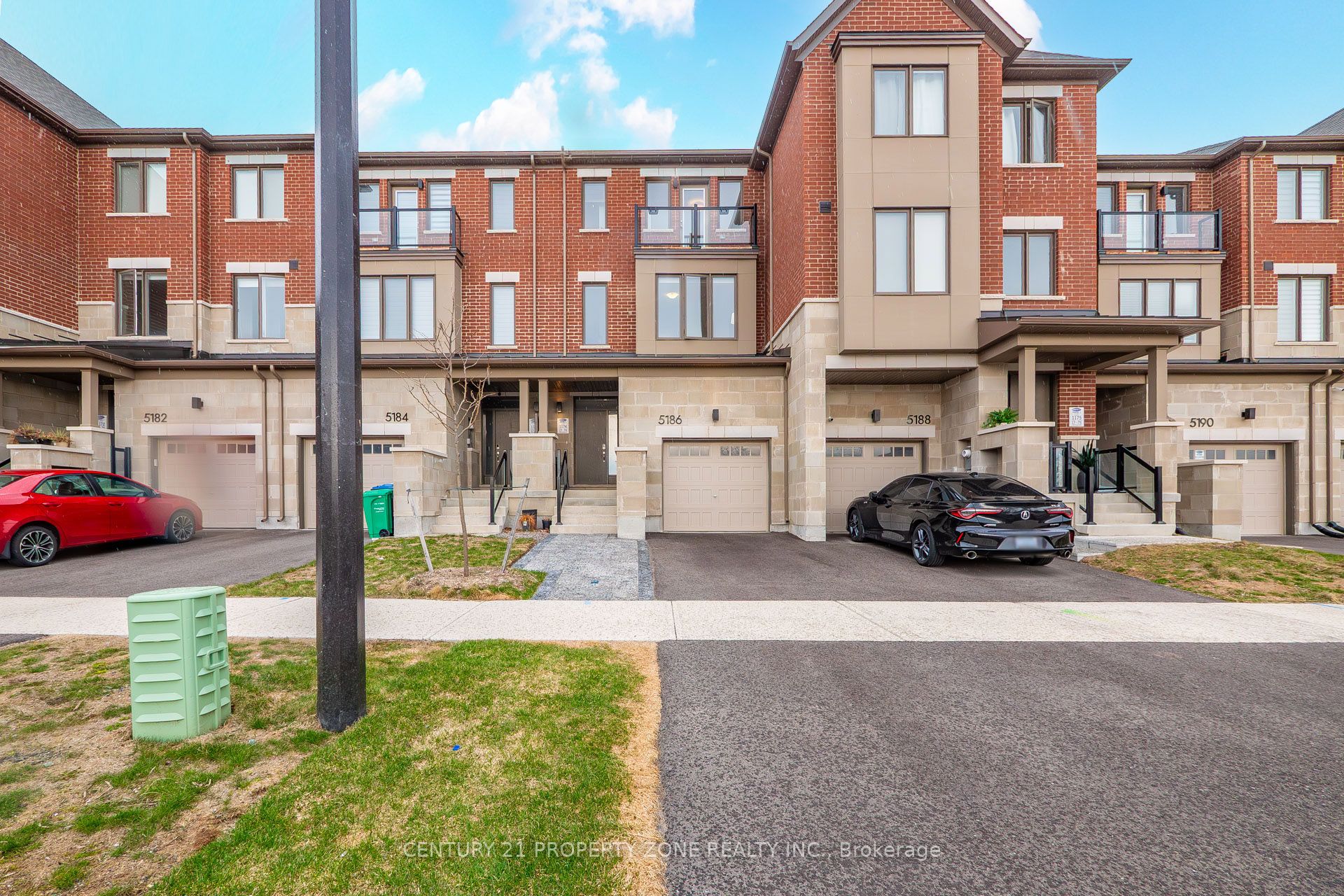 5186 Viola Desmond Drive