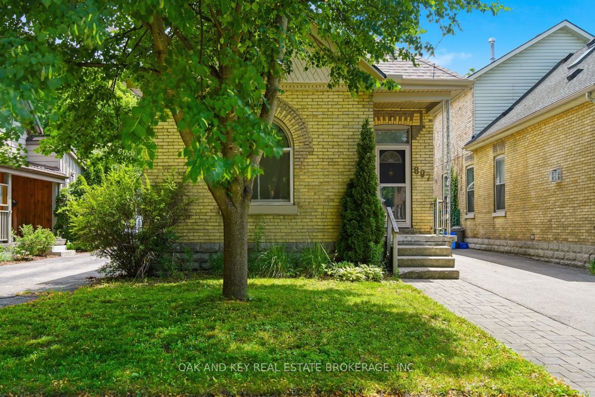 897 Elias Street
