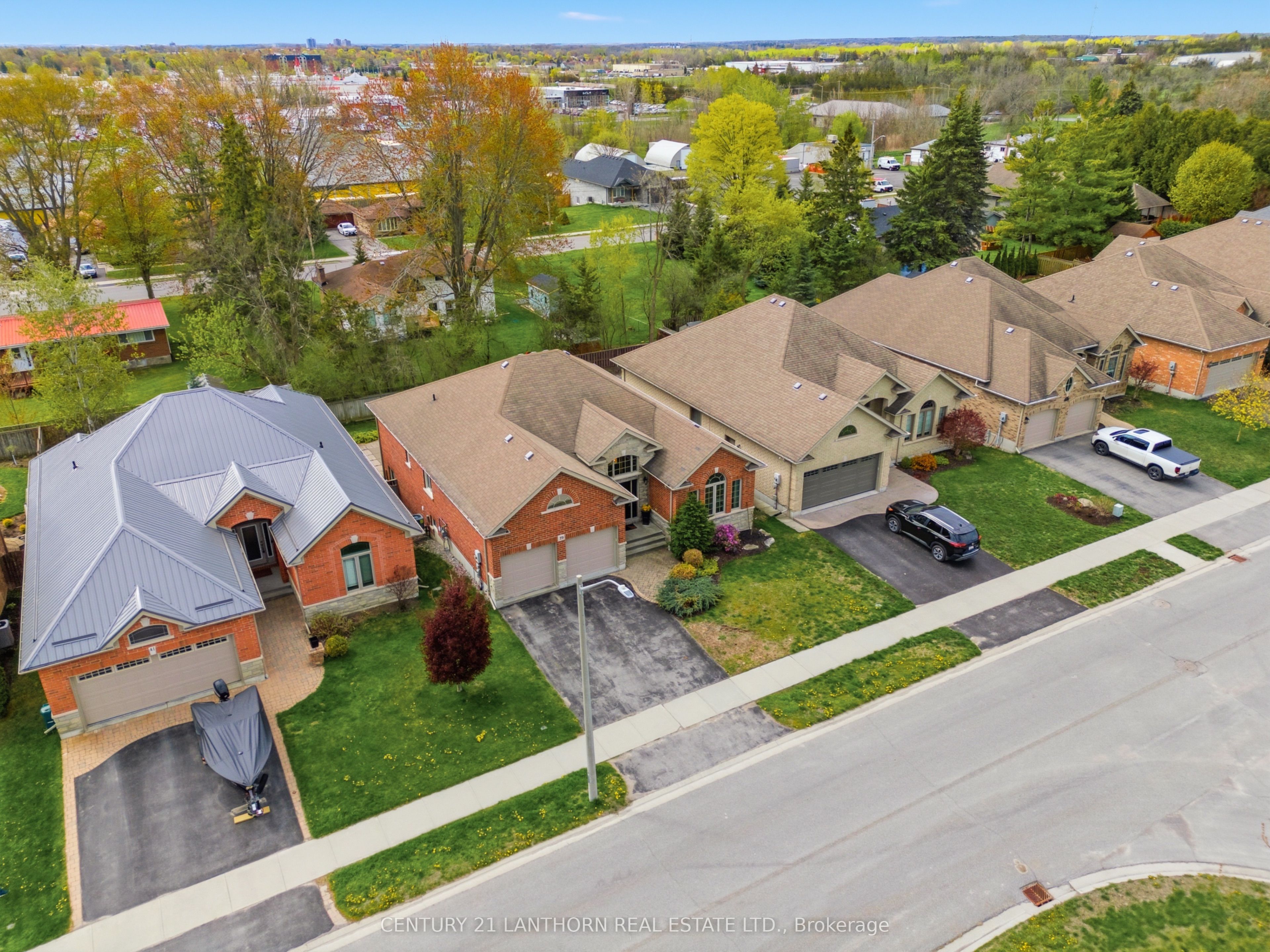 39 McDougall Drive