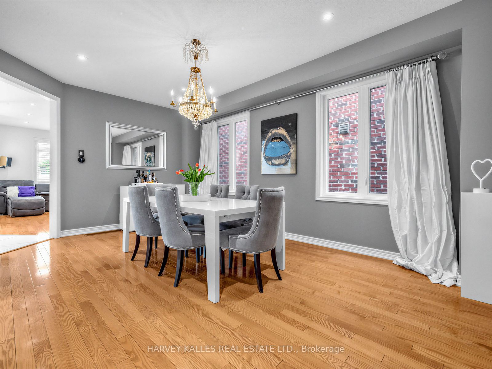 28 Southvale Drive