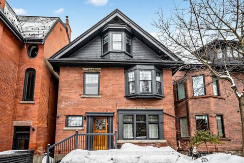 35 Castle Frank Road Toronto C09 ON M4W 2Z5