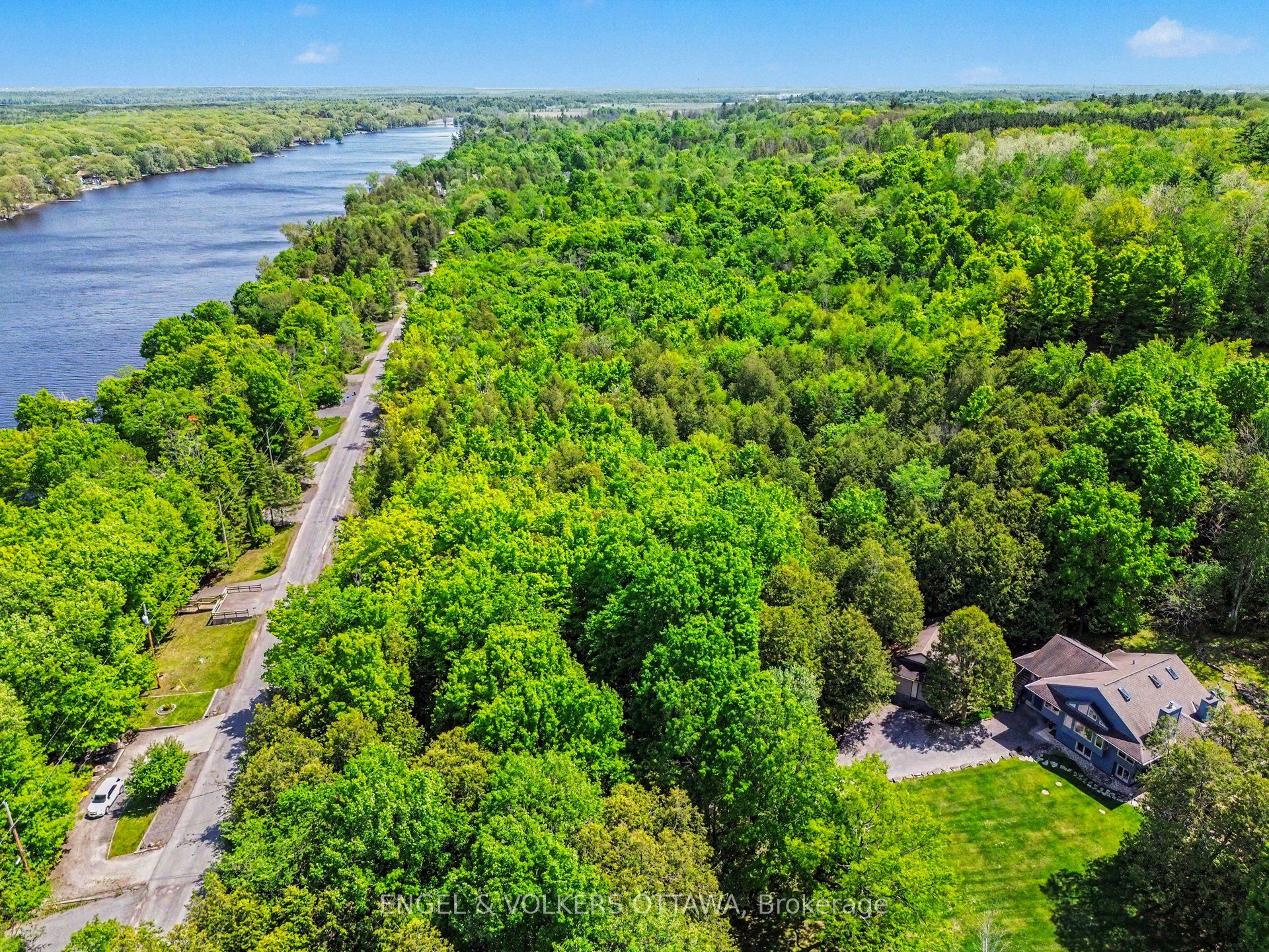 4637 Northwoods Drive