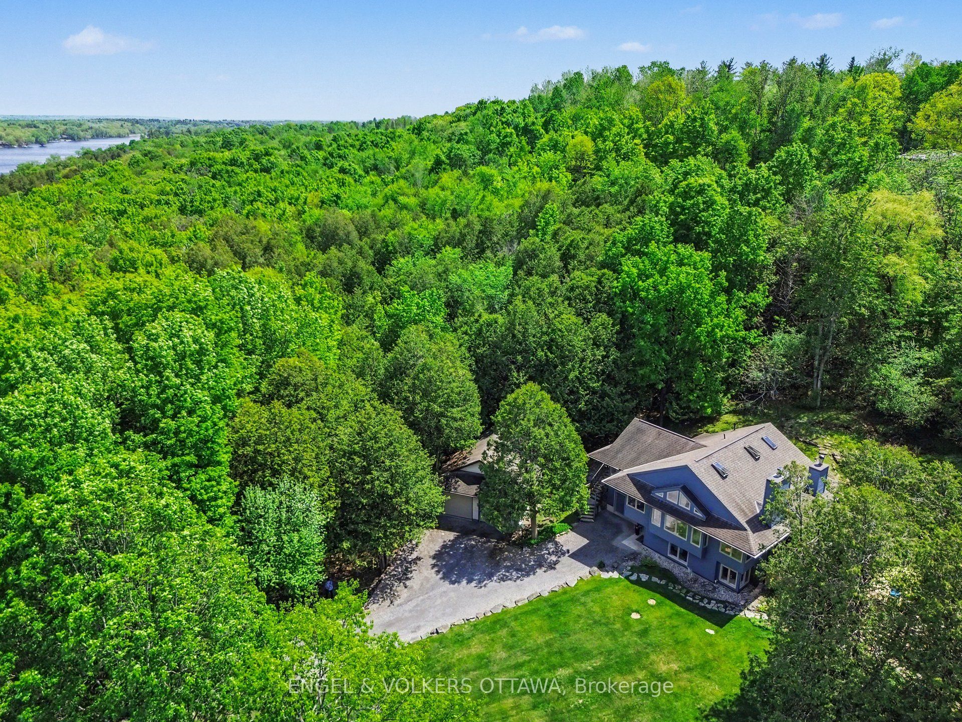 4637 Northwoods Drive
