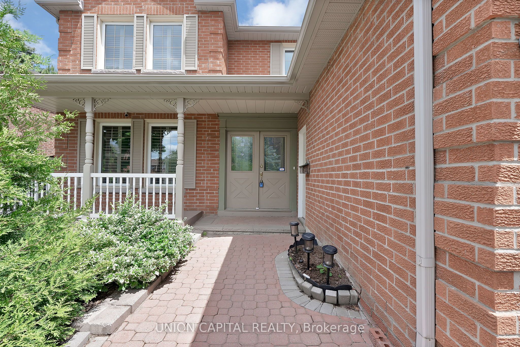 35 Mccarty Crescent