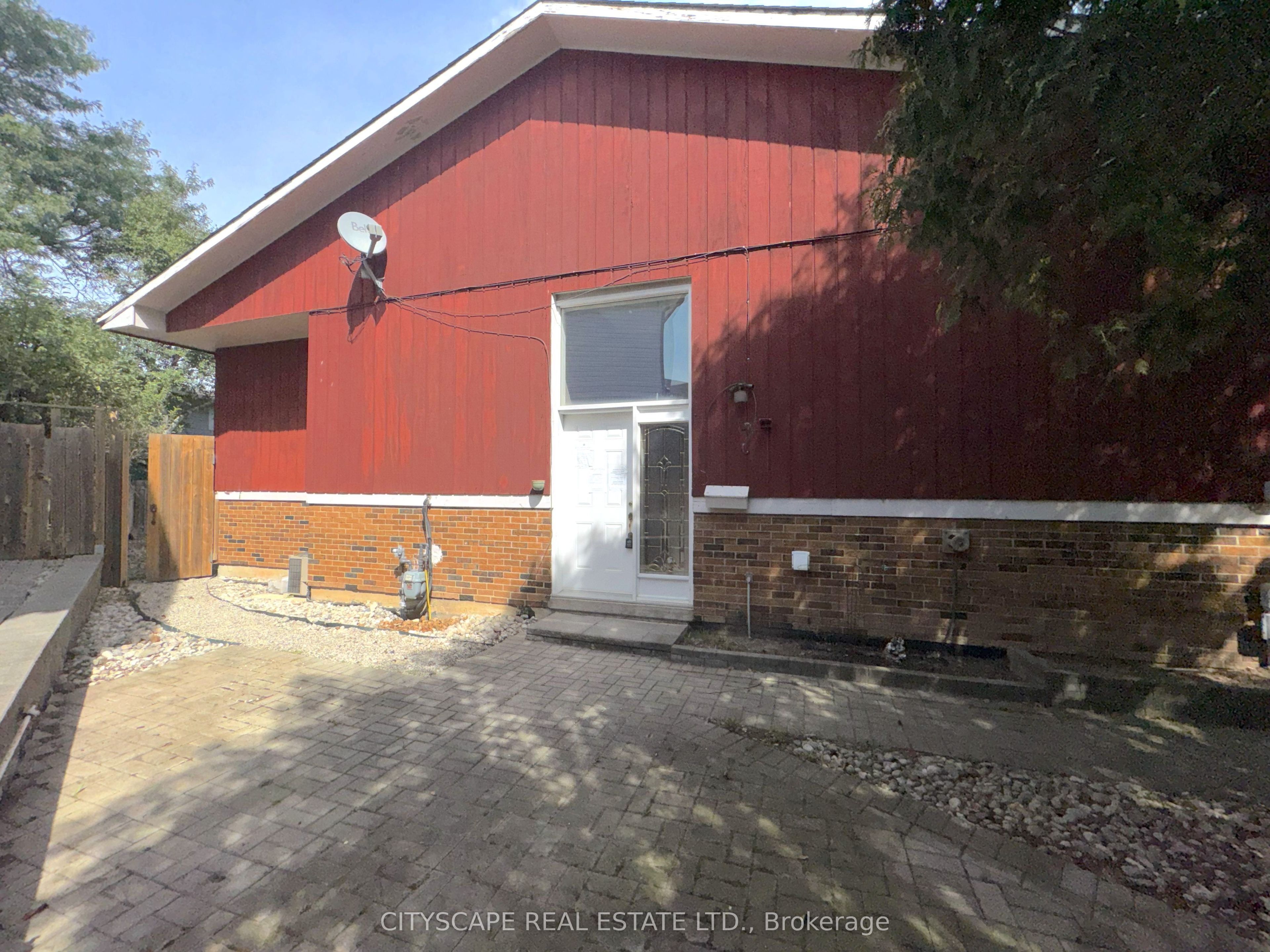 6087 Featherhead Crescent