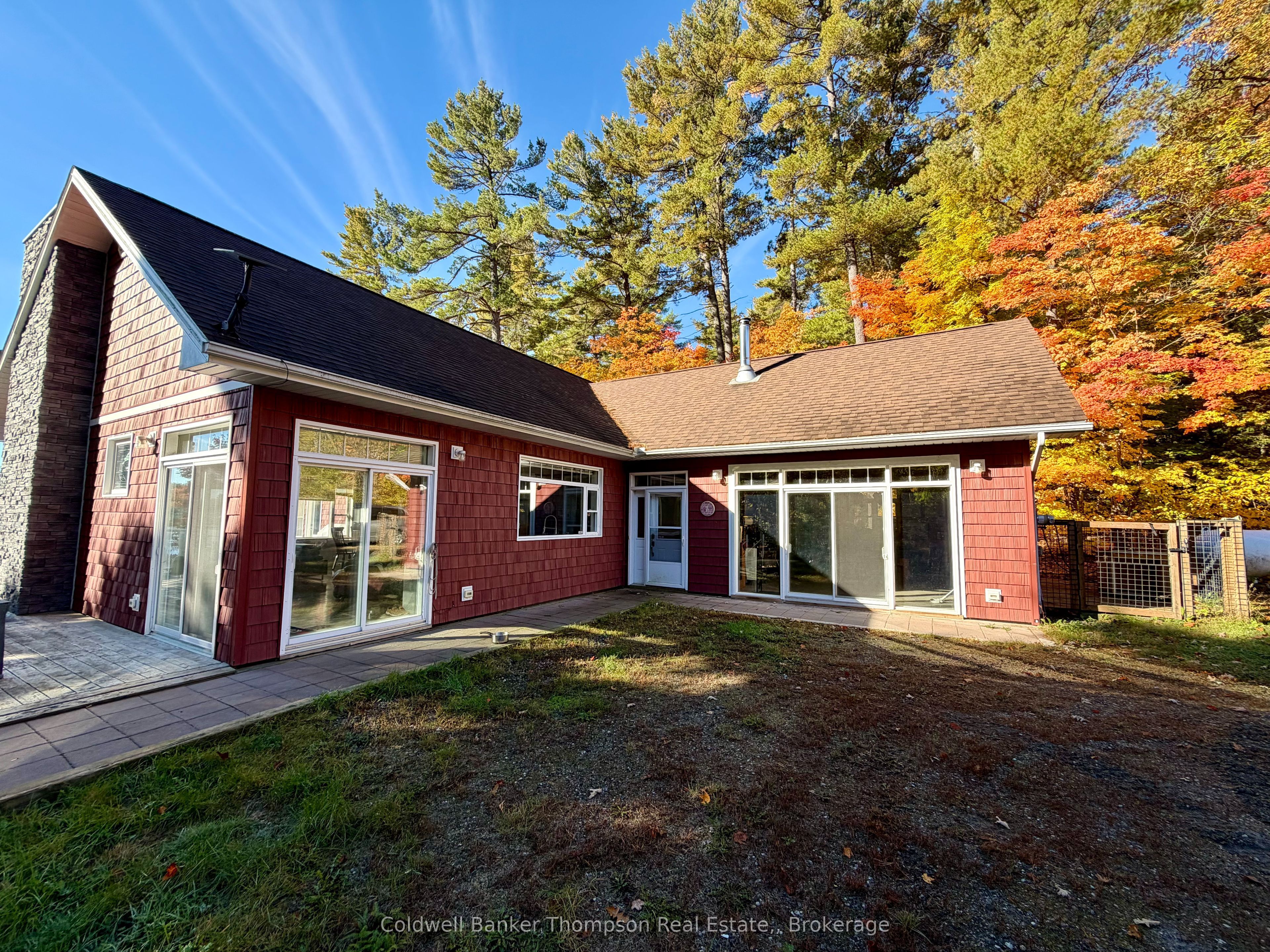 2464 Smith Bay Road N