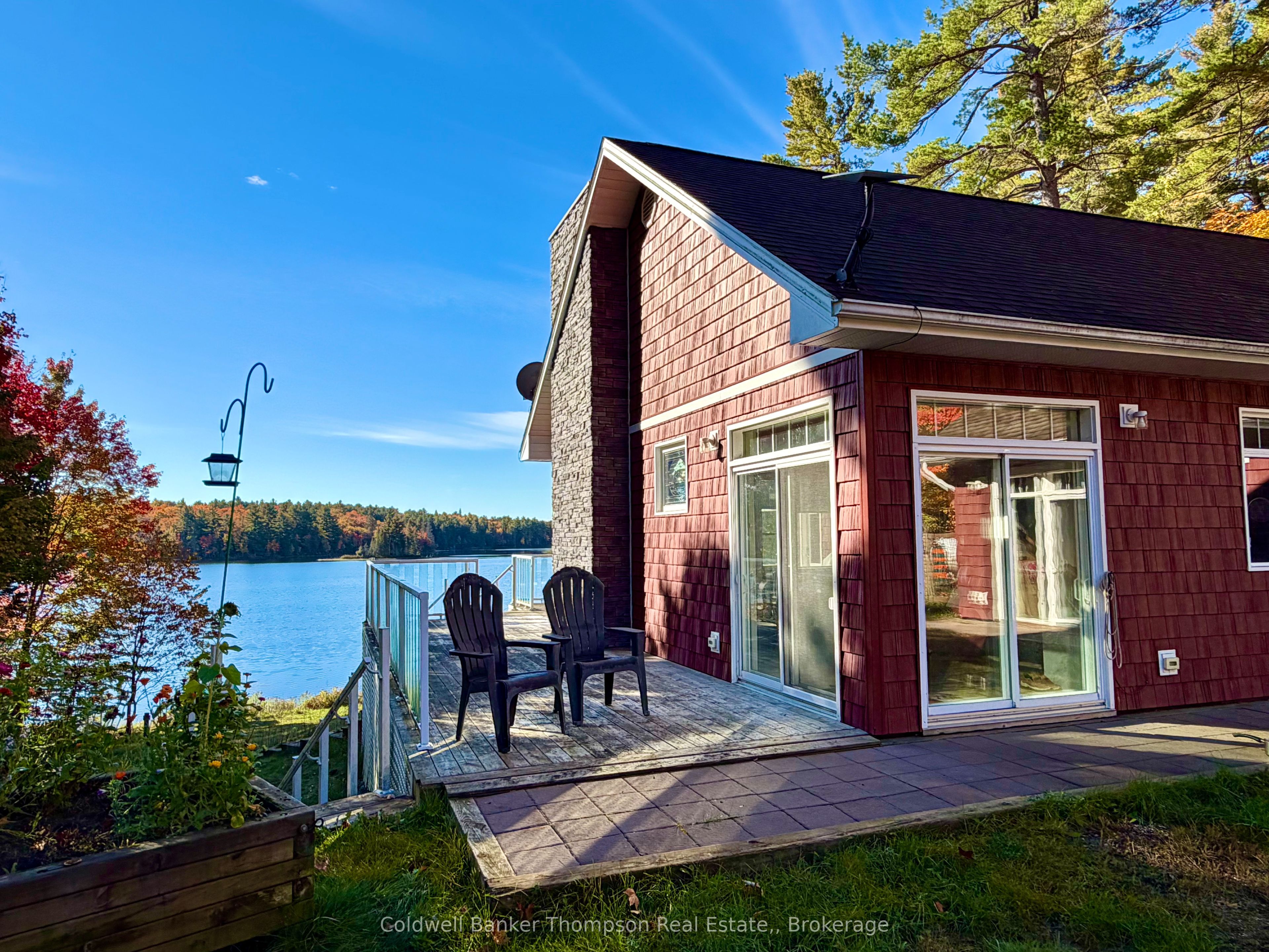 2464 Smith Bay Road N