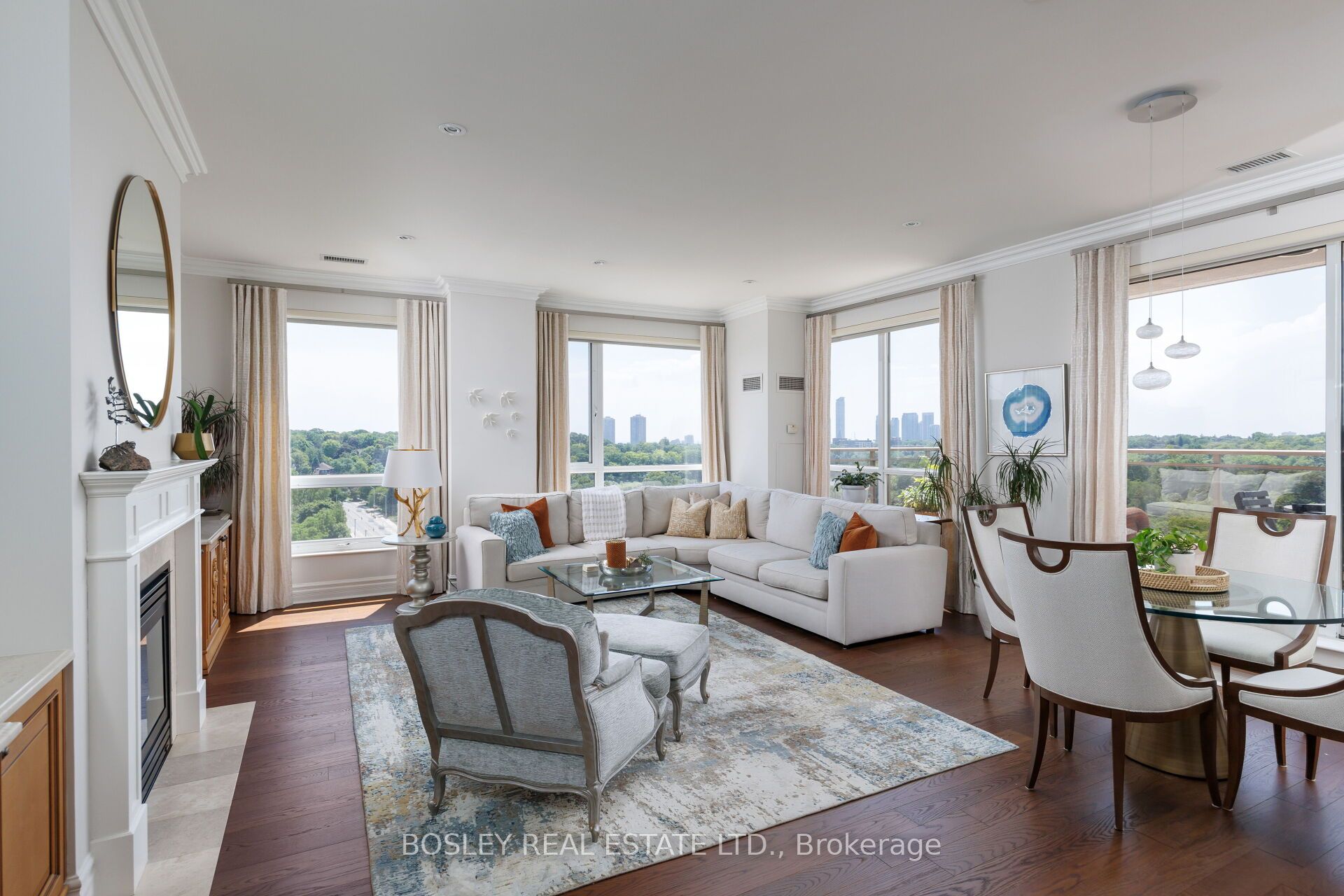2662 Bloor Street W 1109