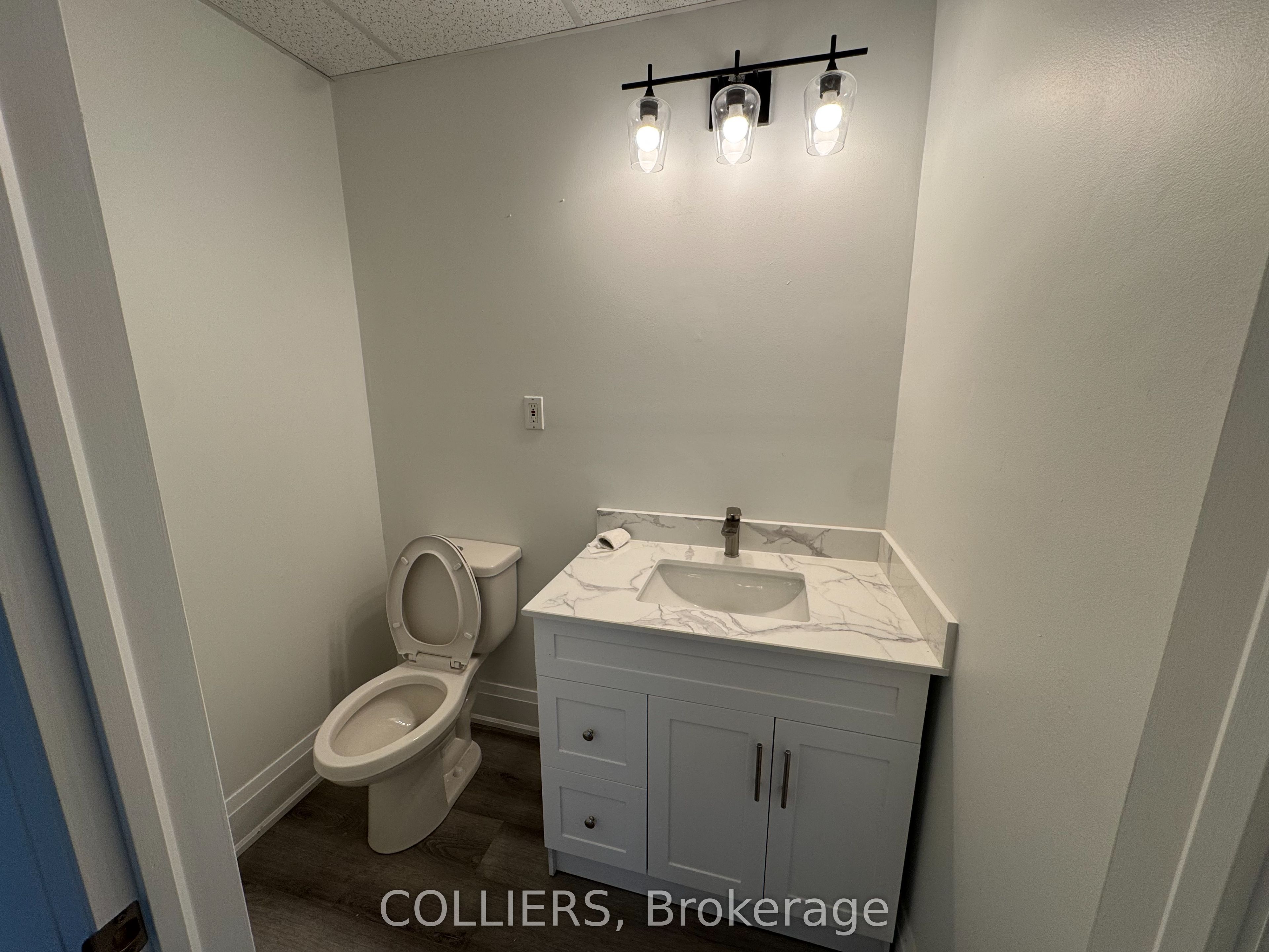 2600 John Street 206