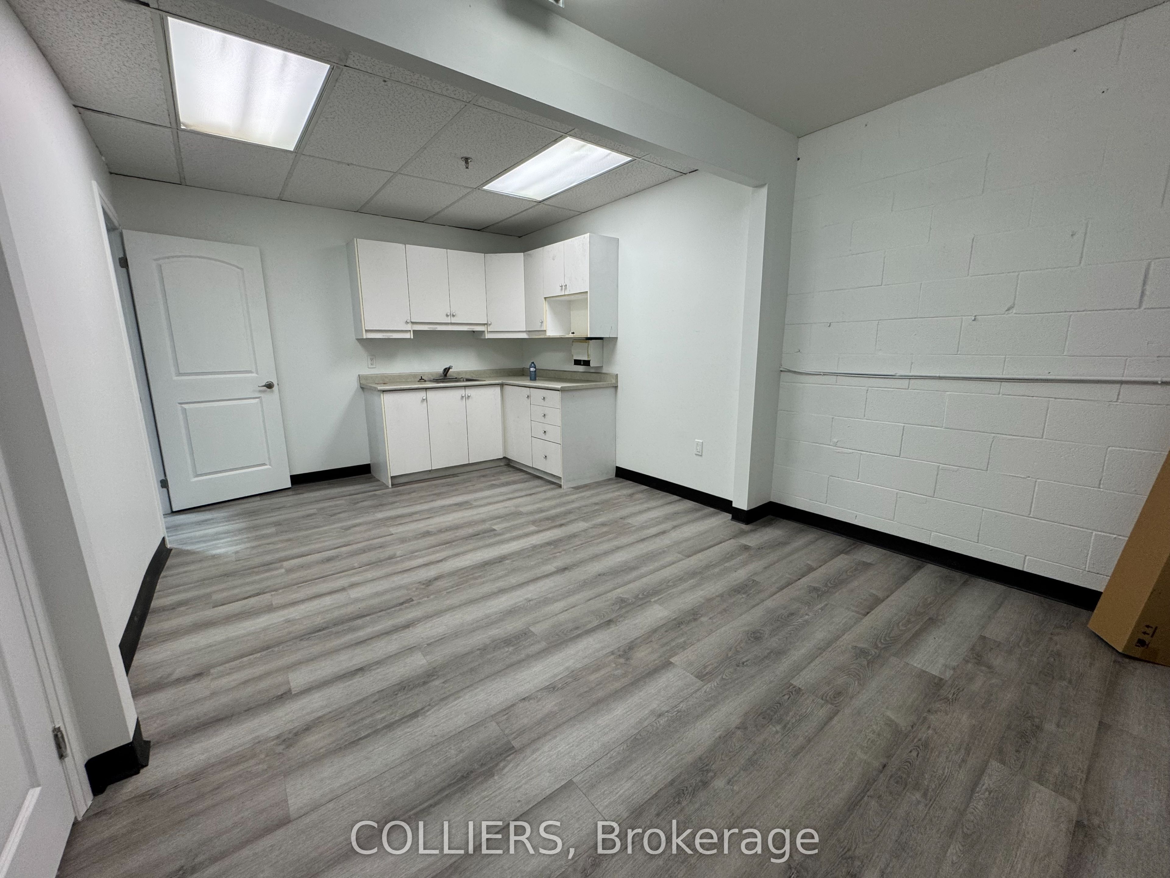 2600 John Street 206