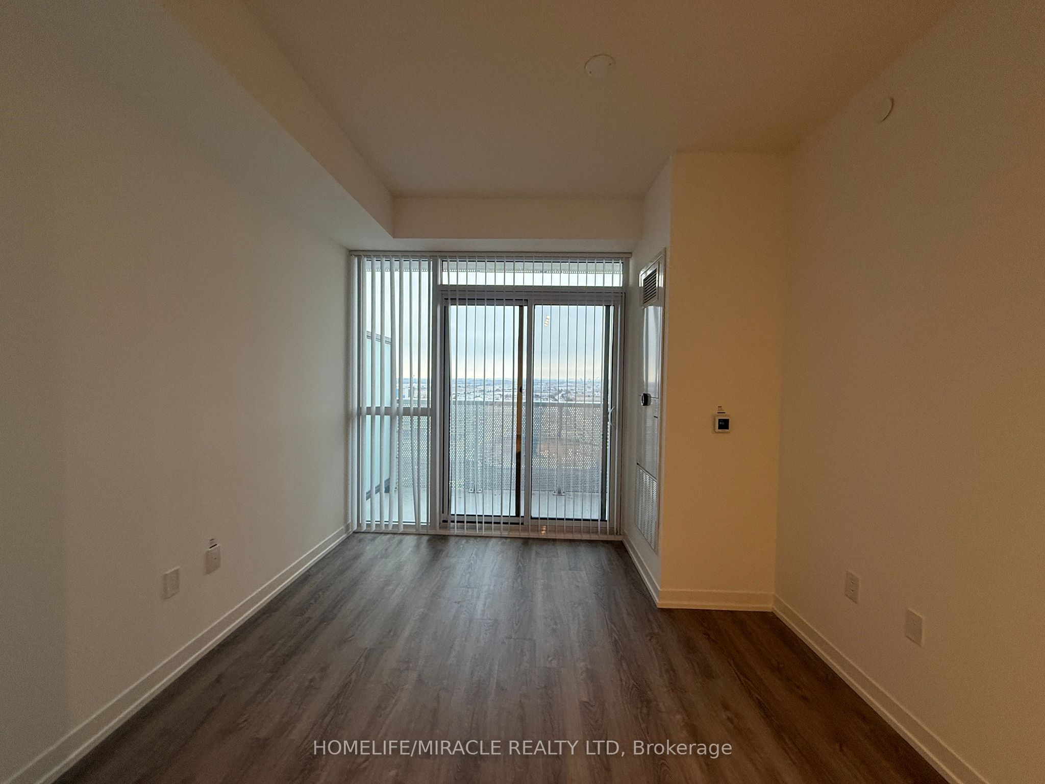 28 Interchange Way 2005