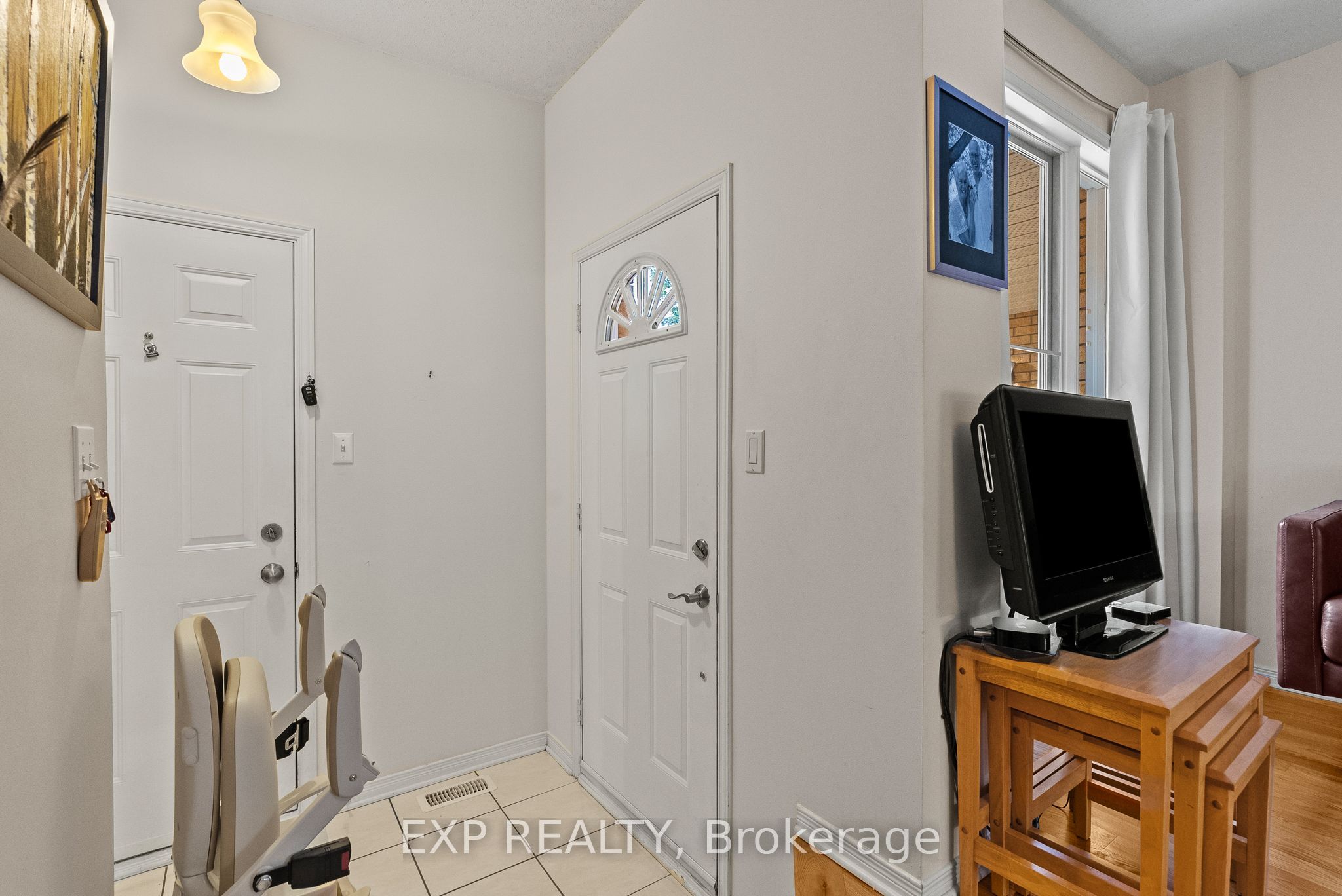 534 Lawler Crescent
