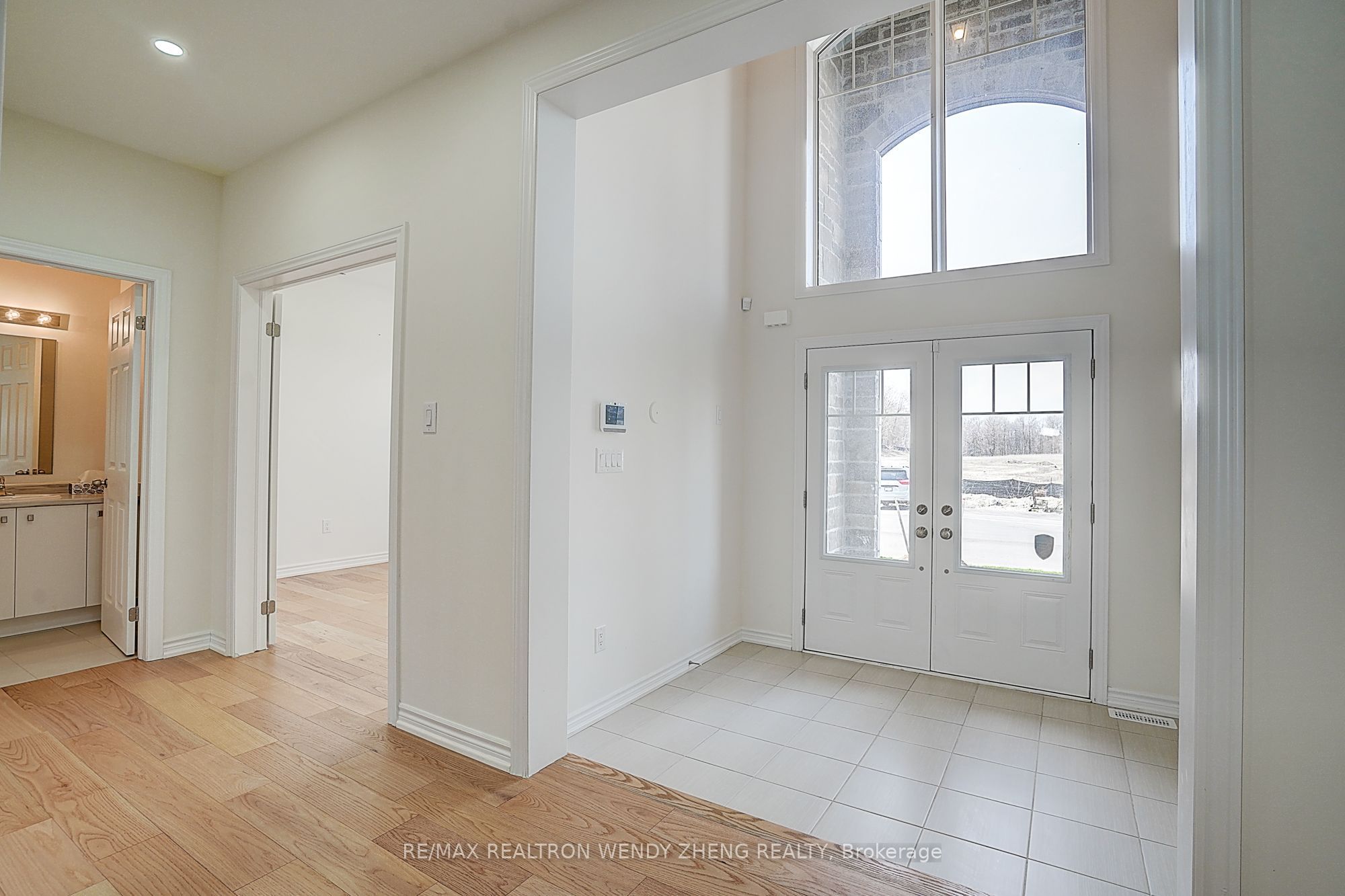 21 Charles White Court