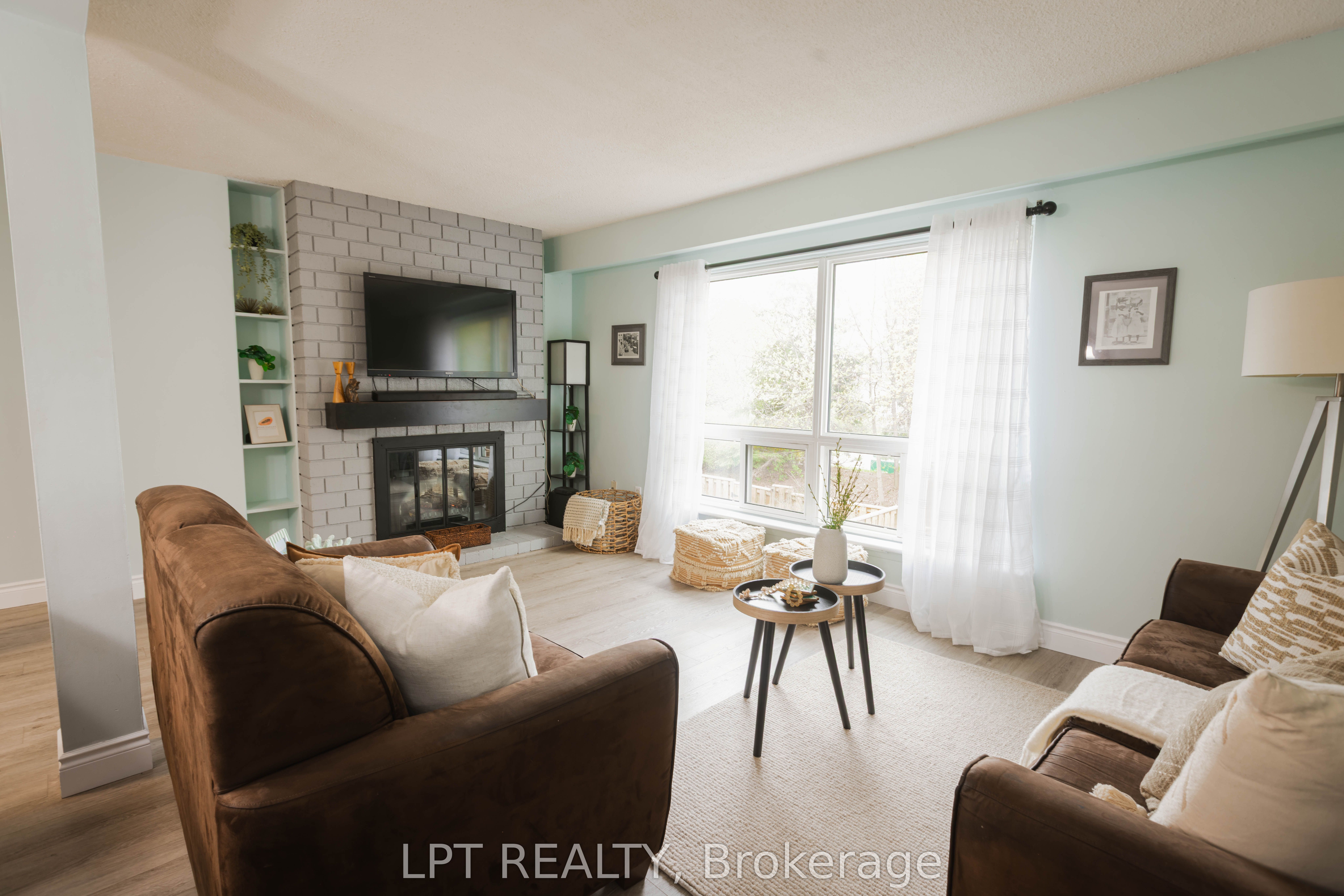 318 Laurier Avenue 3