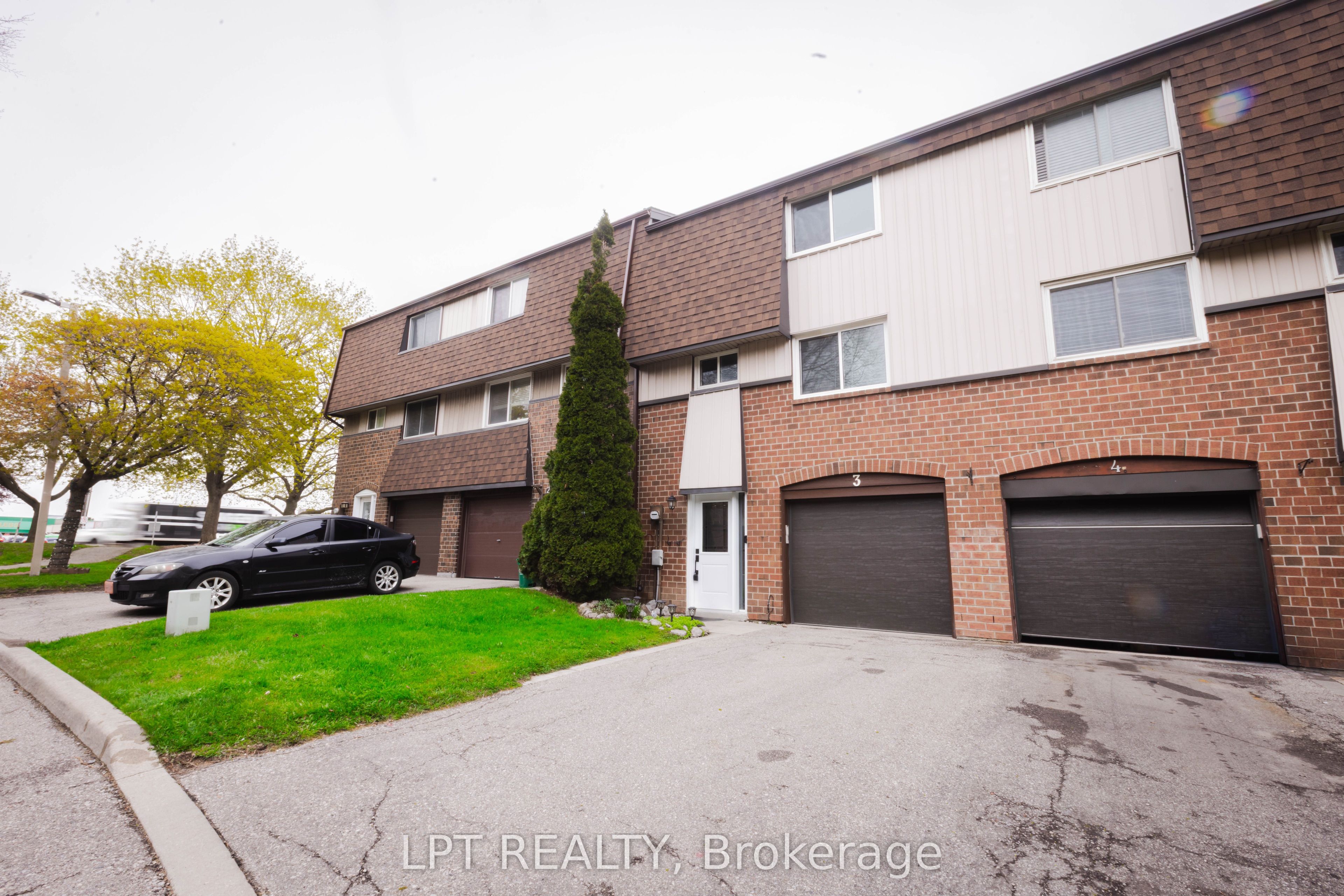 318 Laurier Avenue 3