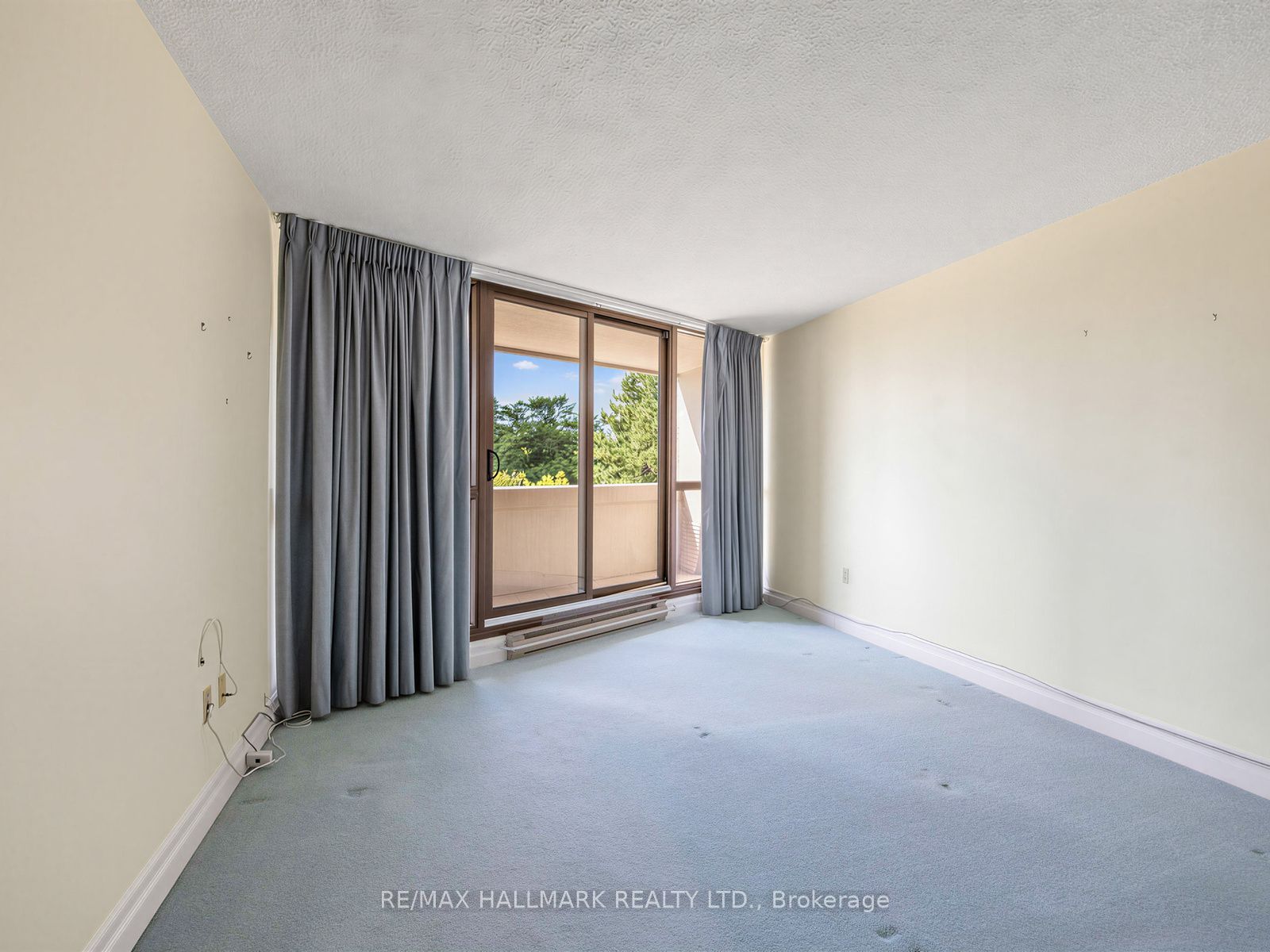 2010 Islington Avenue 301