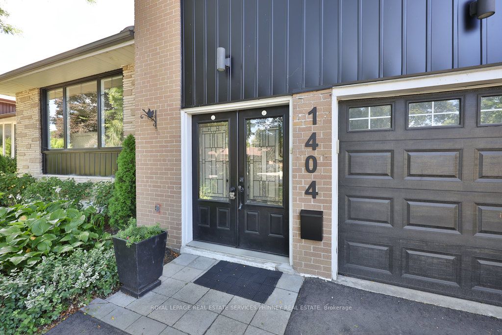 1404 Lewisham Drive