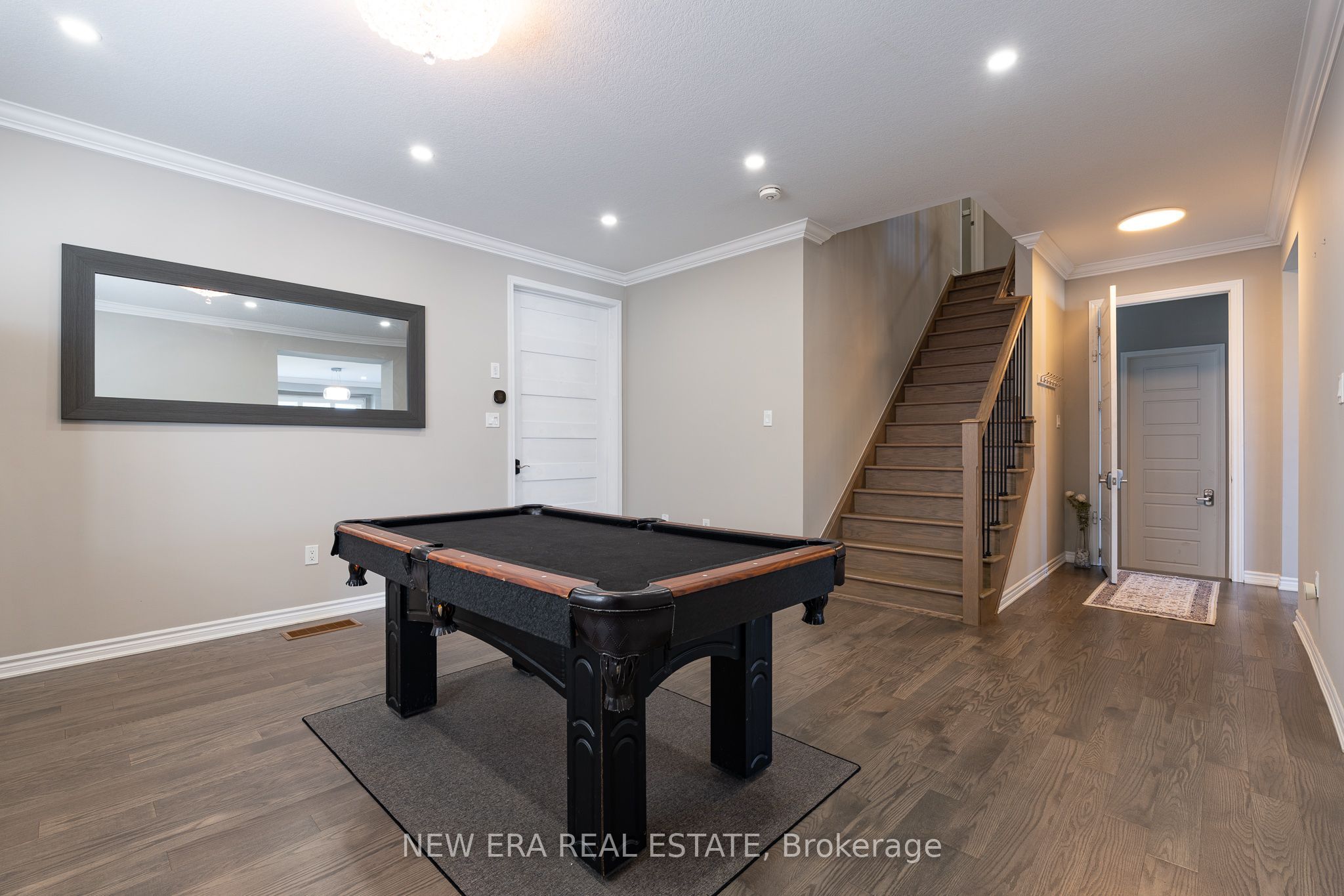 455 Equestrian Way