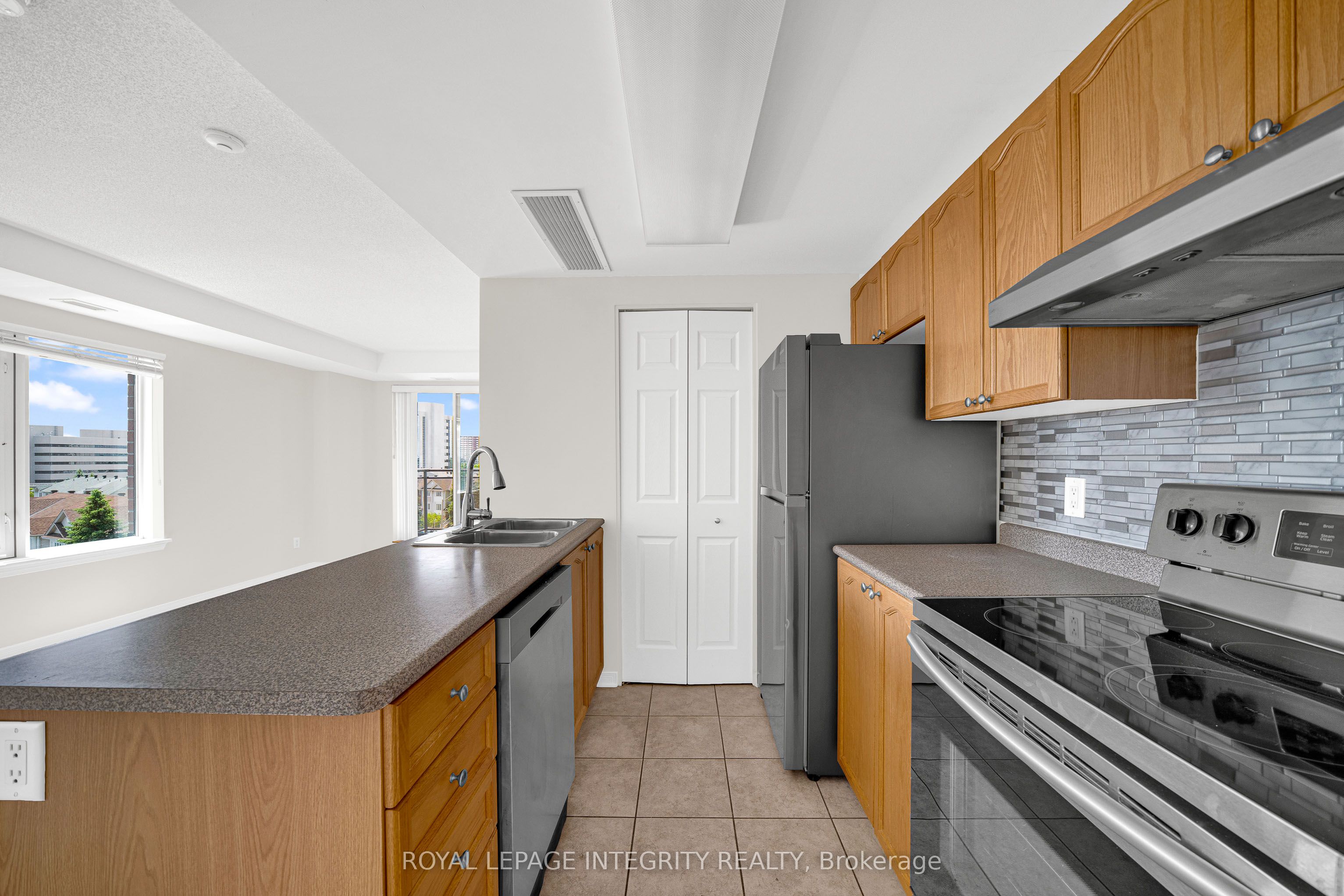 310 Central Park Drive 6Q
