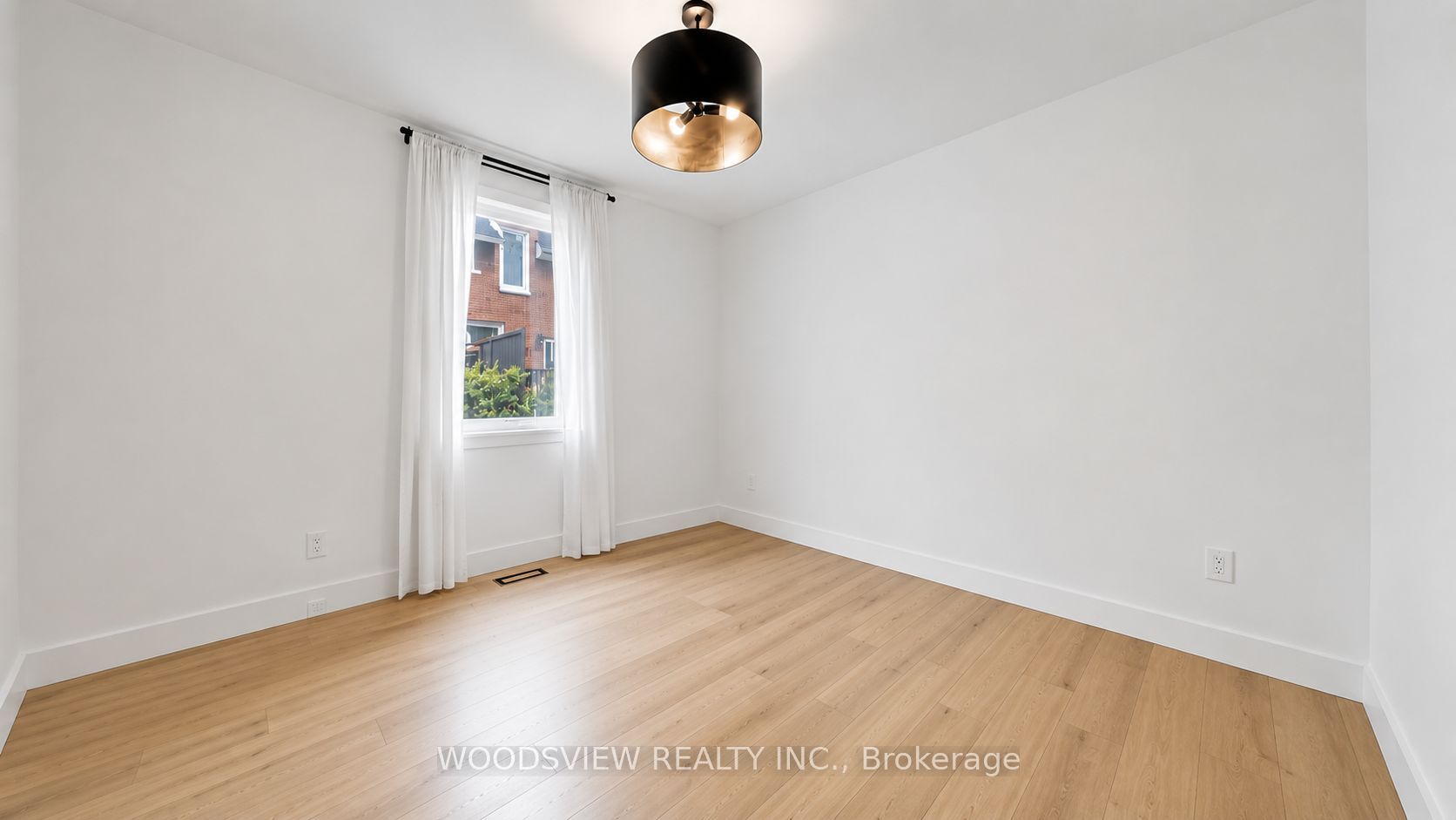 388 Eagle Street