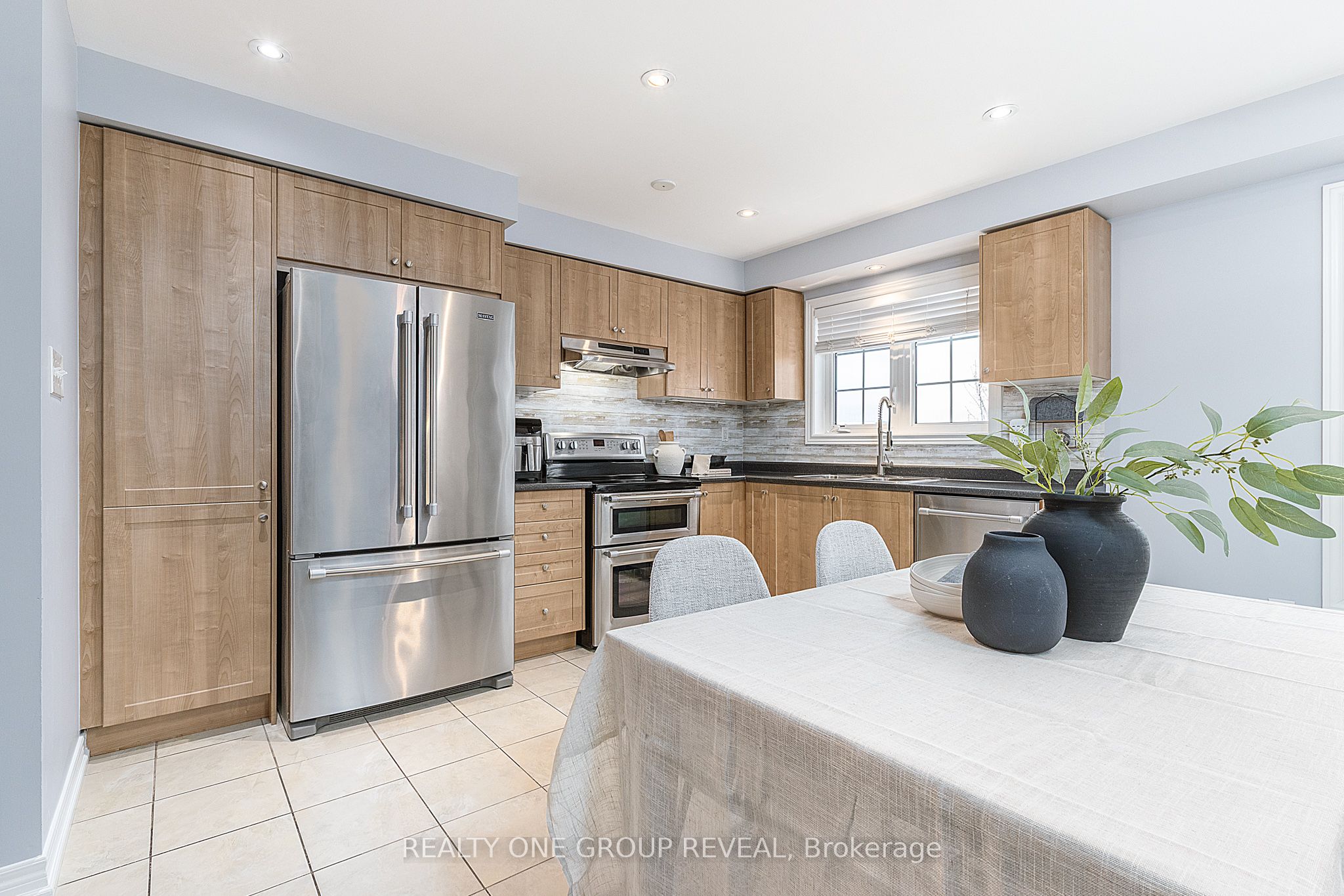 97 Devineridge Avenue