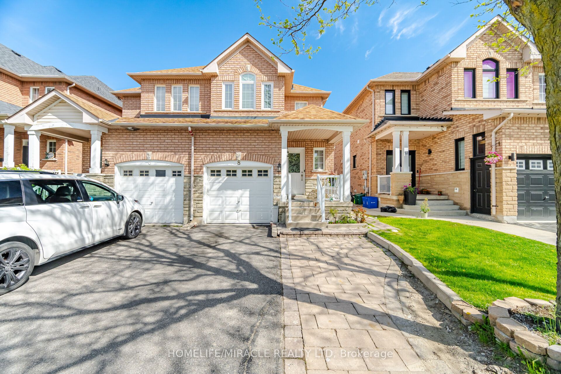 8 Nasir Crescent