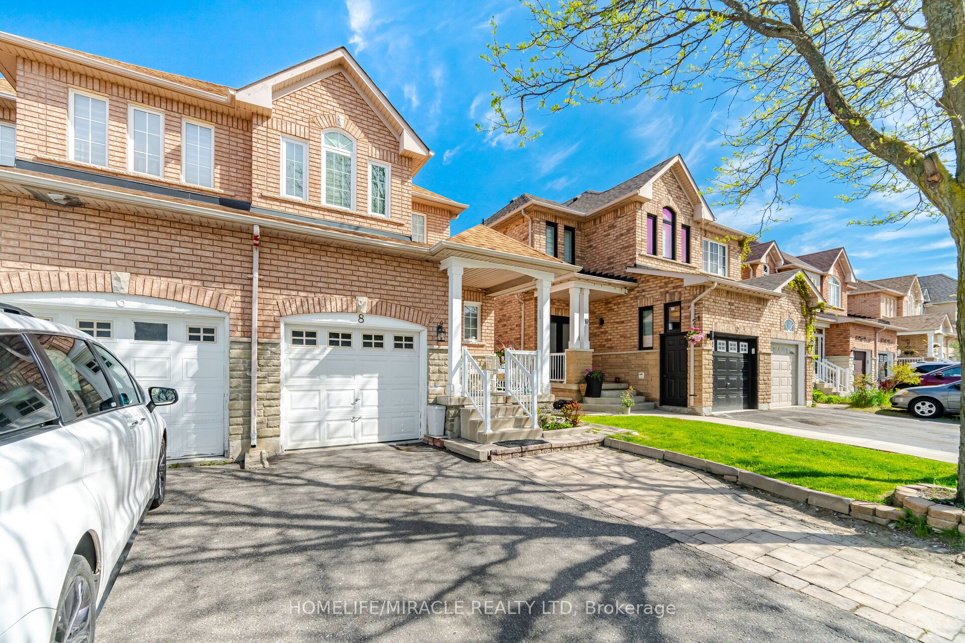 8 Nasir Crescent