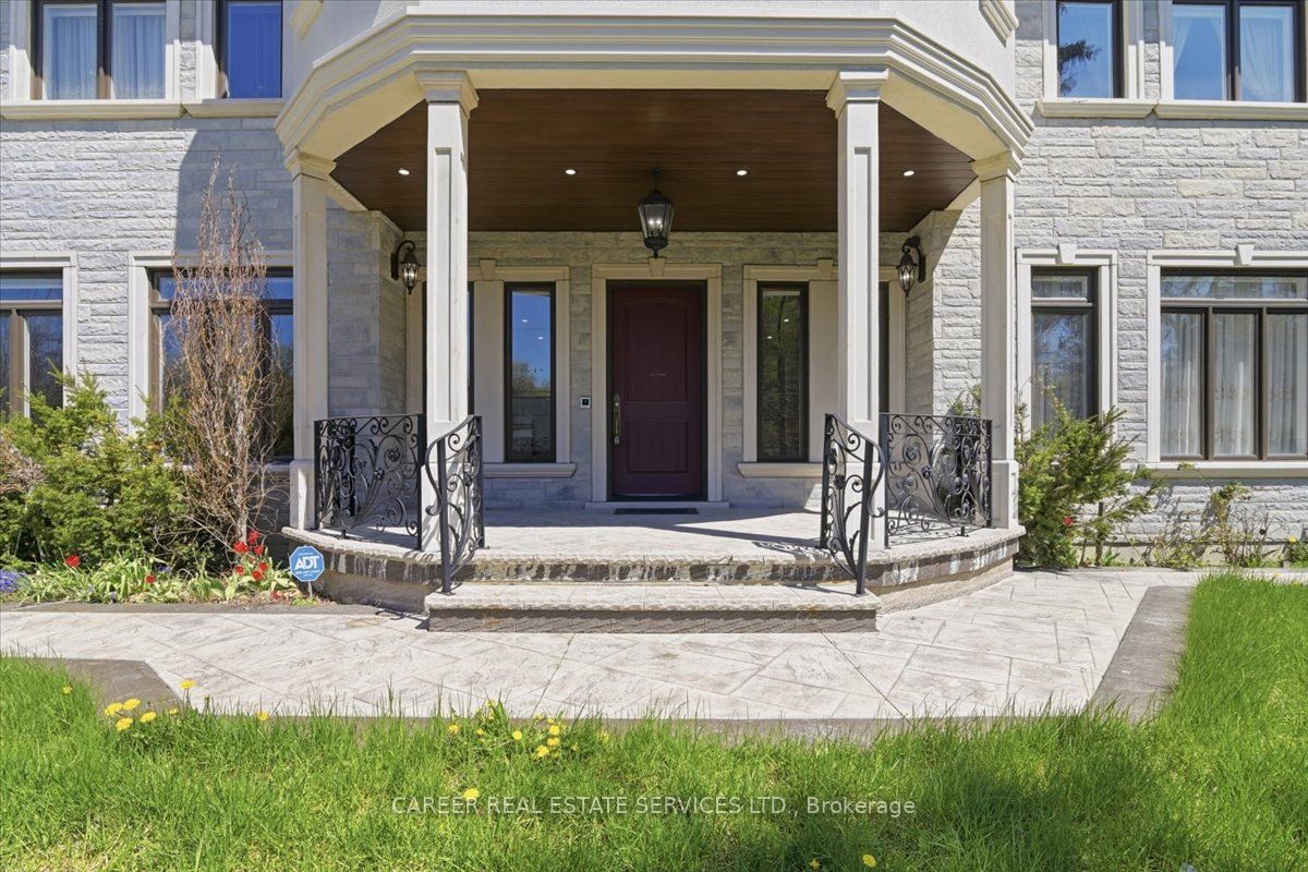 6 Bellehaven Crescent