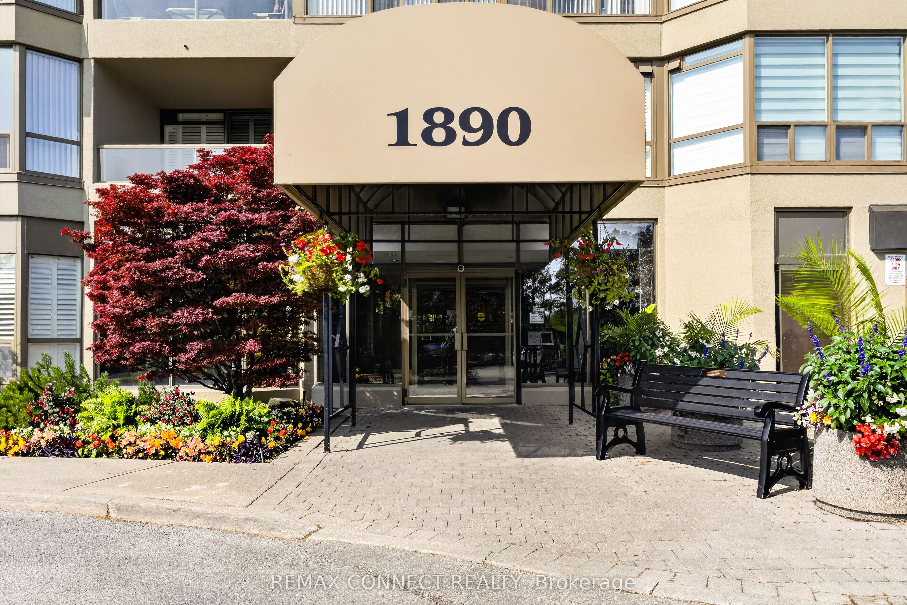 1890 Valley Farm Road 1516