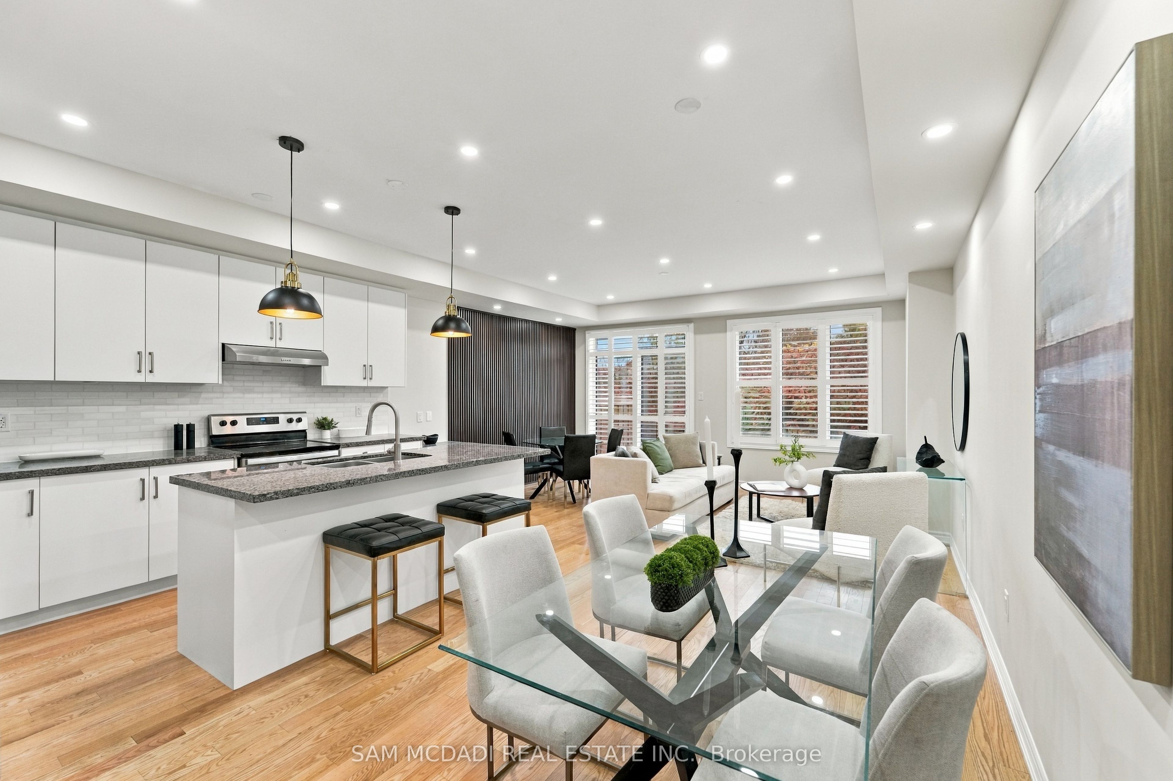 2076 Coppenwood Common