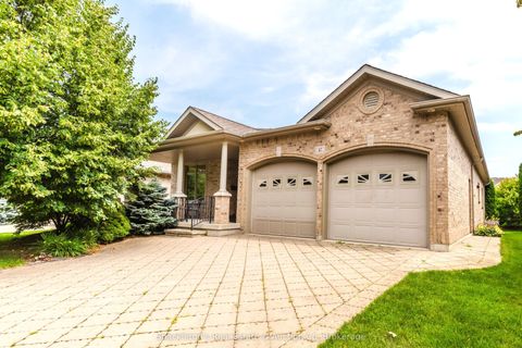 47 North Pointe Drive Stratford ON N5A 8C3