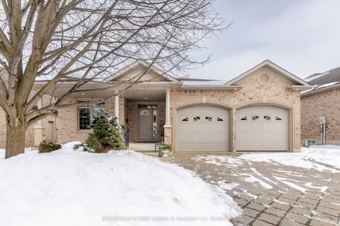 47 North Pointe Drive Stratford ON N5A 8C3