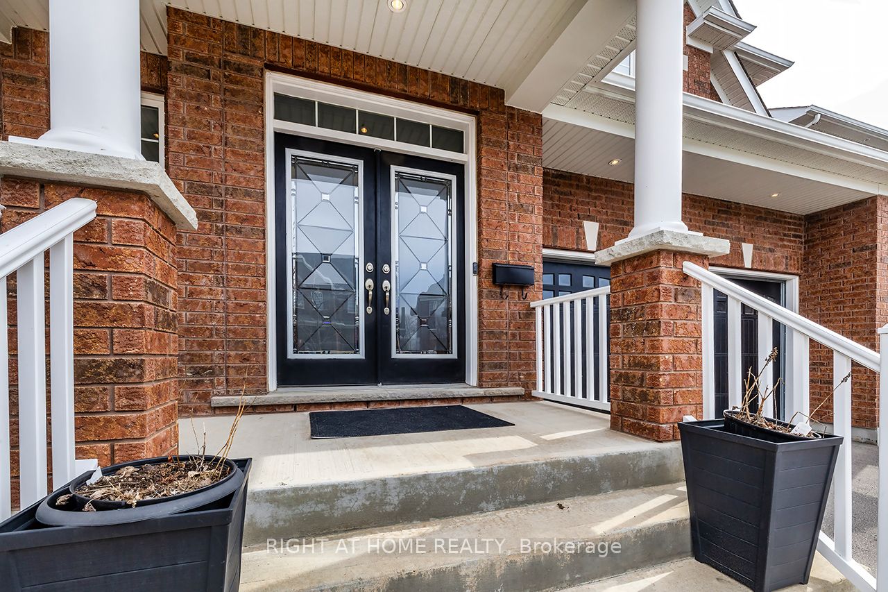 1663 Irvine Scott Street