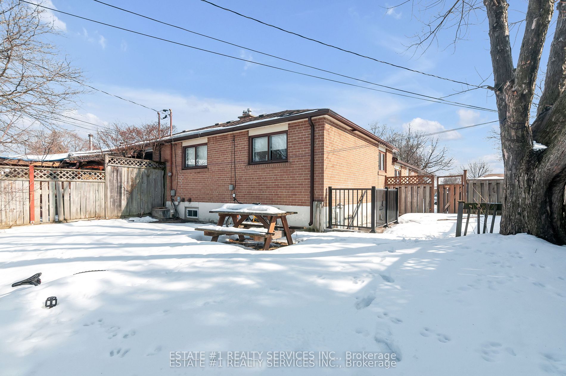 116 Addington Crescent