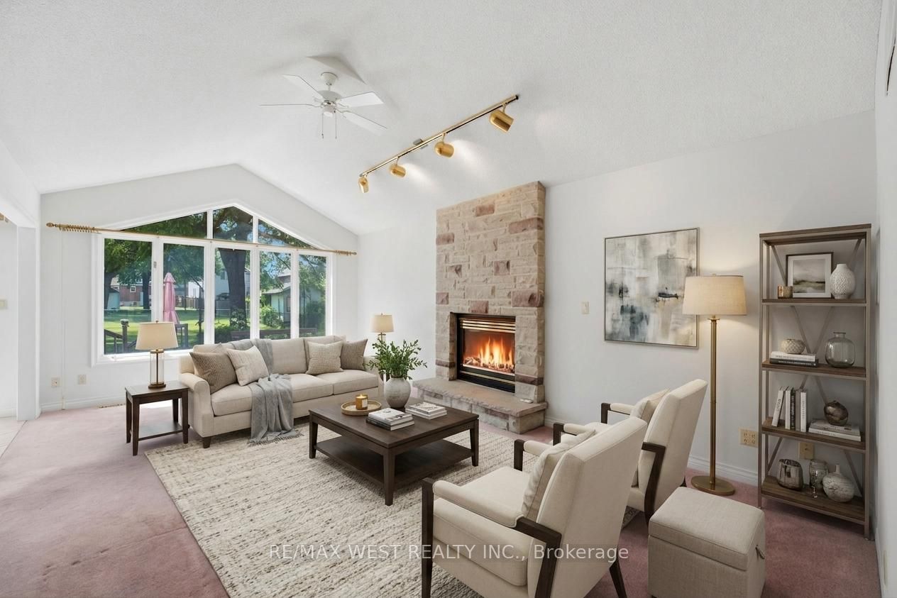 88 Riverdale Drive