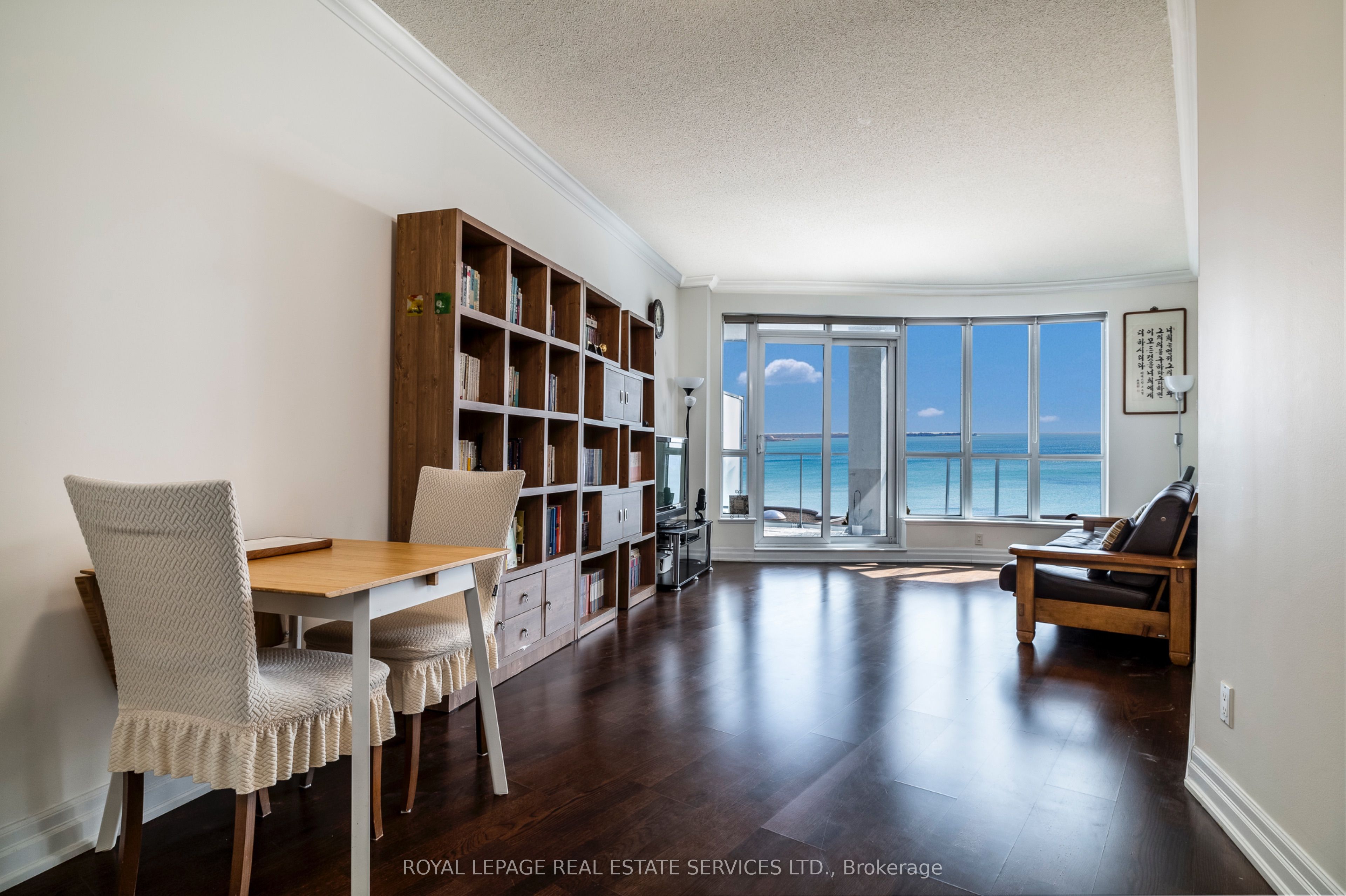 2087 Lake Shore Boulevard W 1504