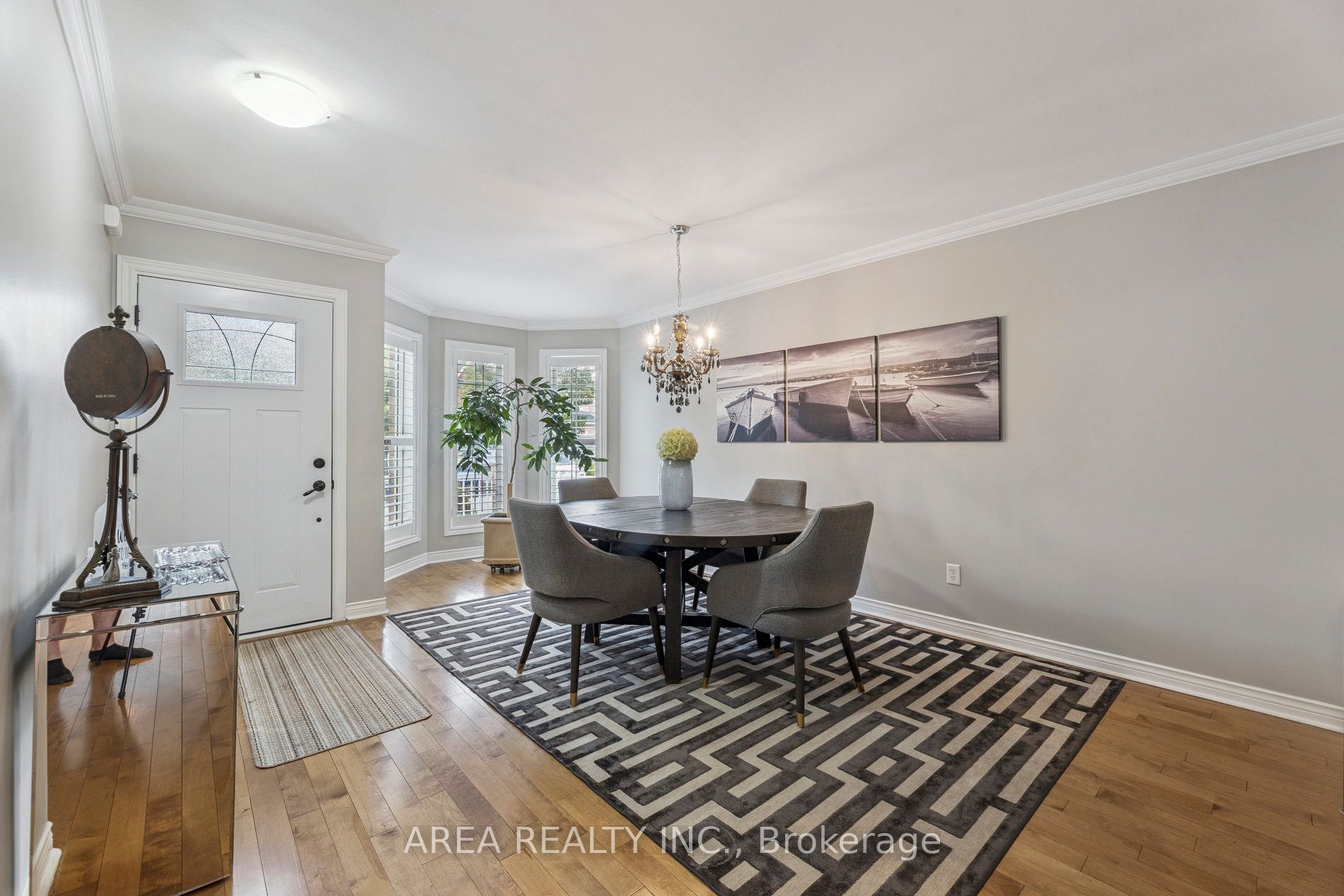 43 Chatterson Street